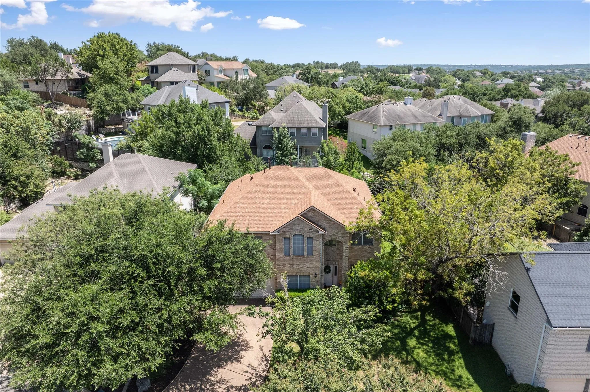 Photo 4 of 6707 WINNIPEG CV