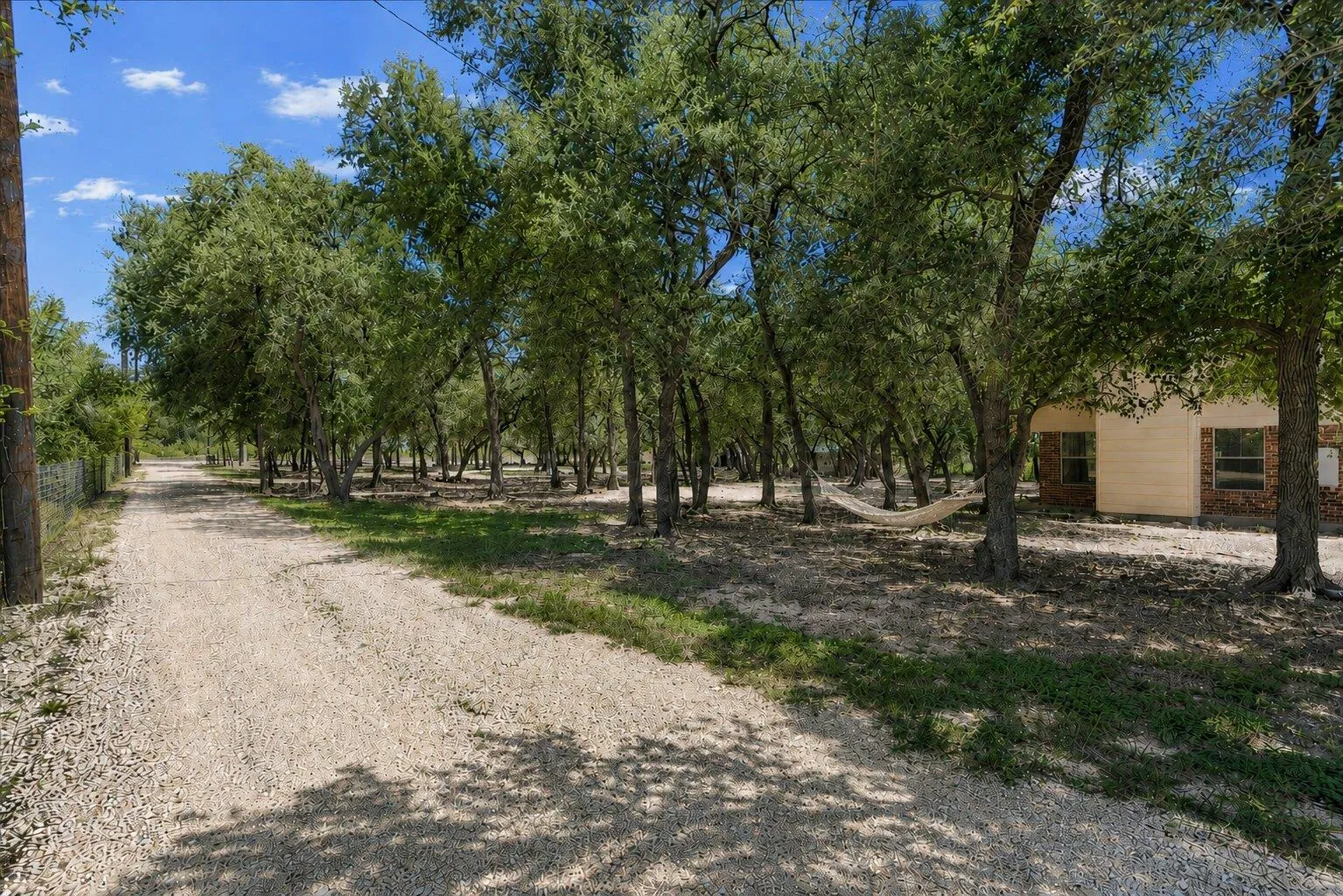 Photo of 2150 124 COUNTY RD, Georgetown, TX, 78626