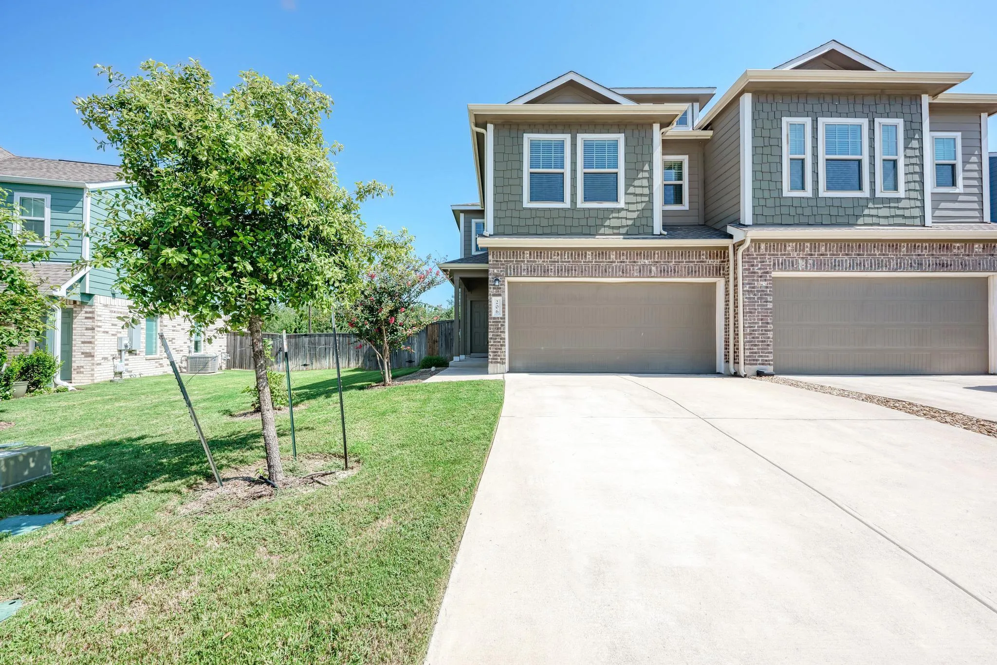 Photo 5 of 206 GEORGE NEGGAN LN