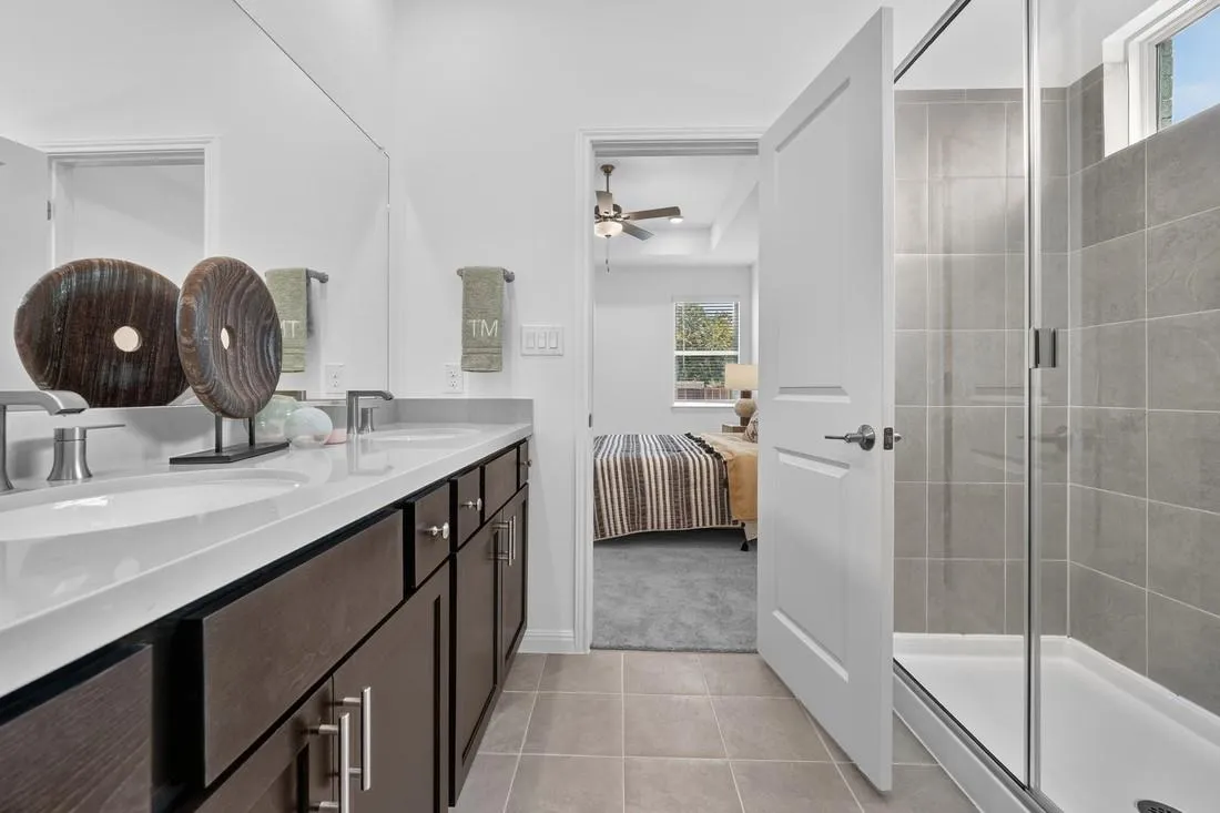 Photo 4 of 1632 LORANT LN