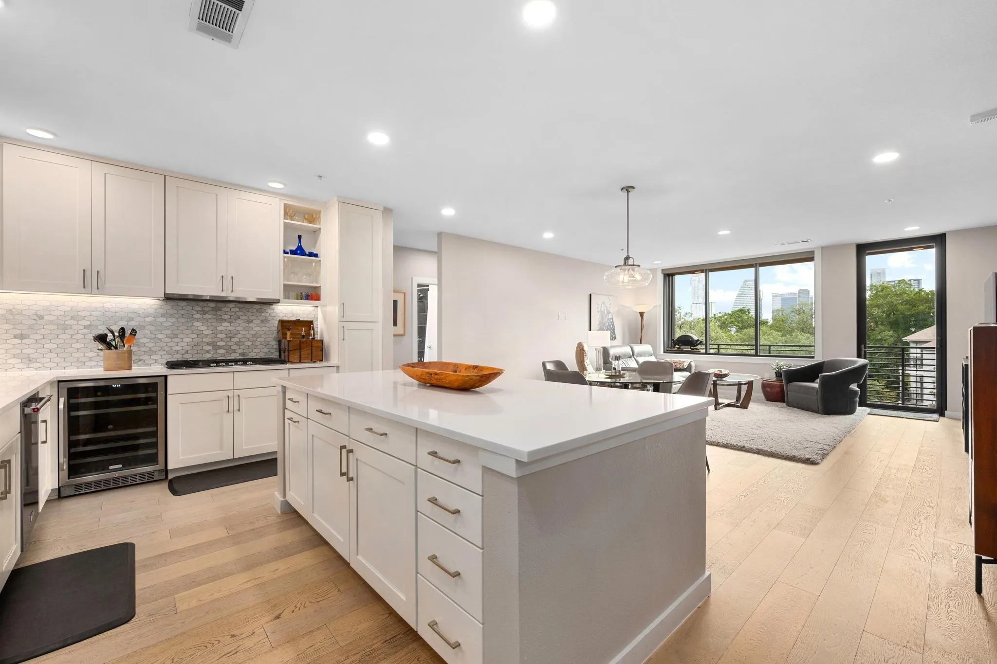 Photo of 900 S 1ST ST #312, Austin, TX, 78704