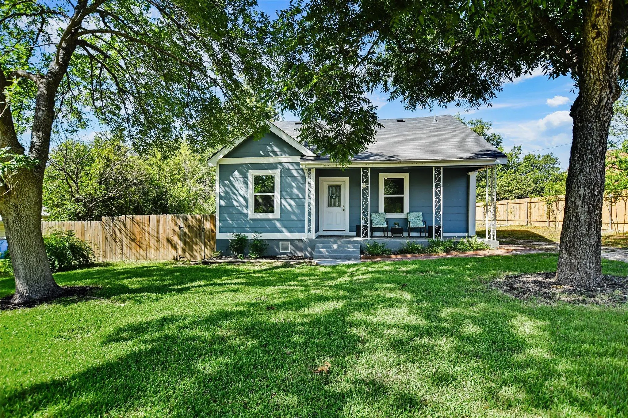 Photo of 103 E HOOPES AVE, Pflugerville, TX, 78660