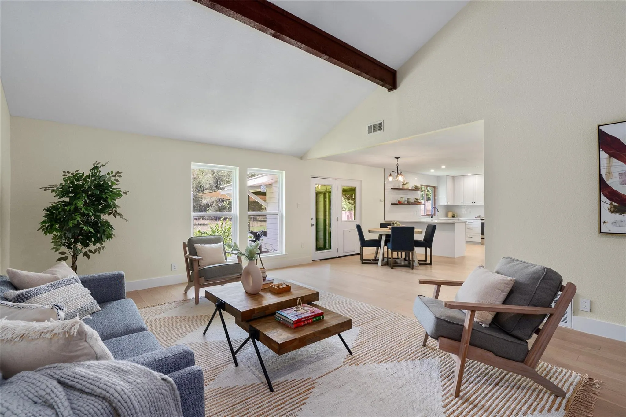 Photo 4 of 12904 ARROYO DOBLE DR