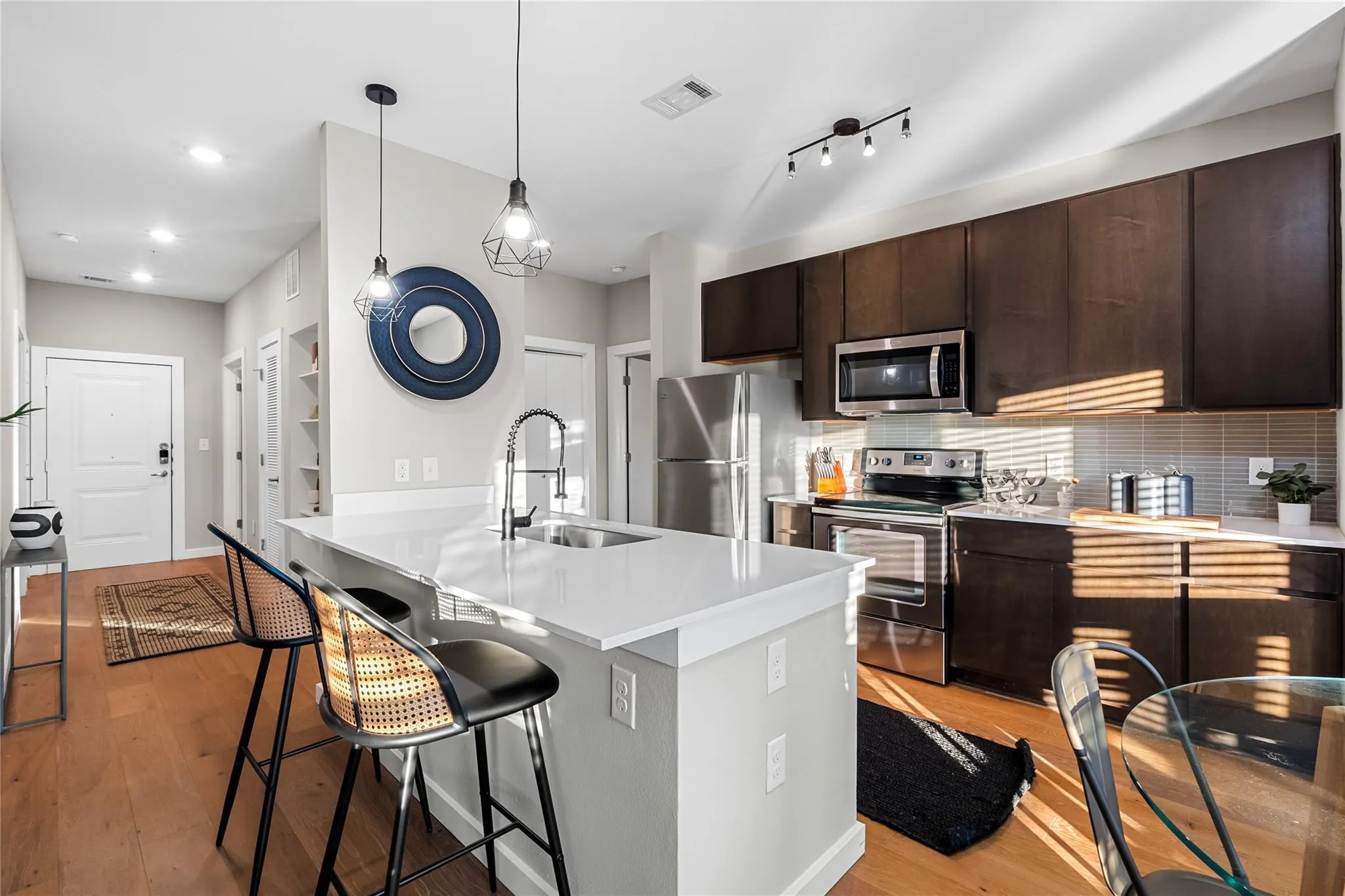 Photo 2 of 2505 THORNTON RD #3212