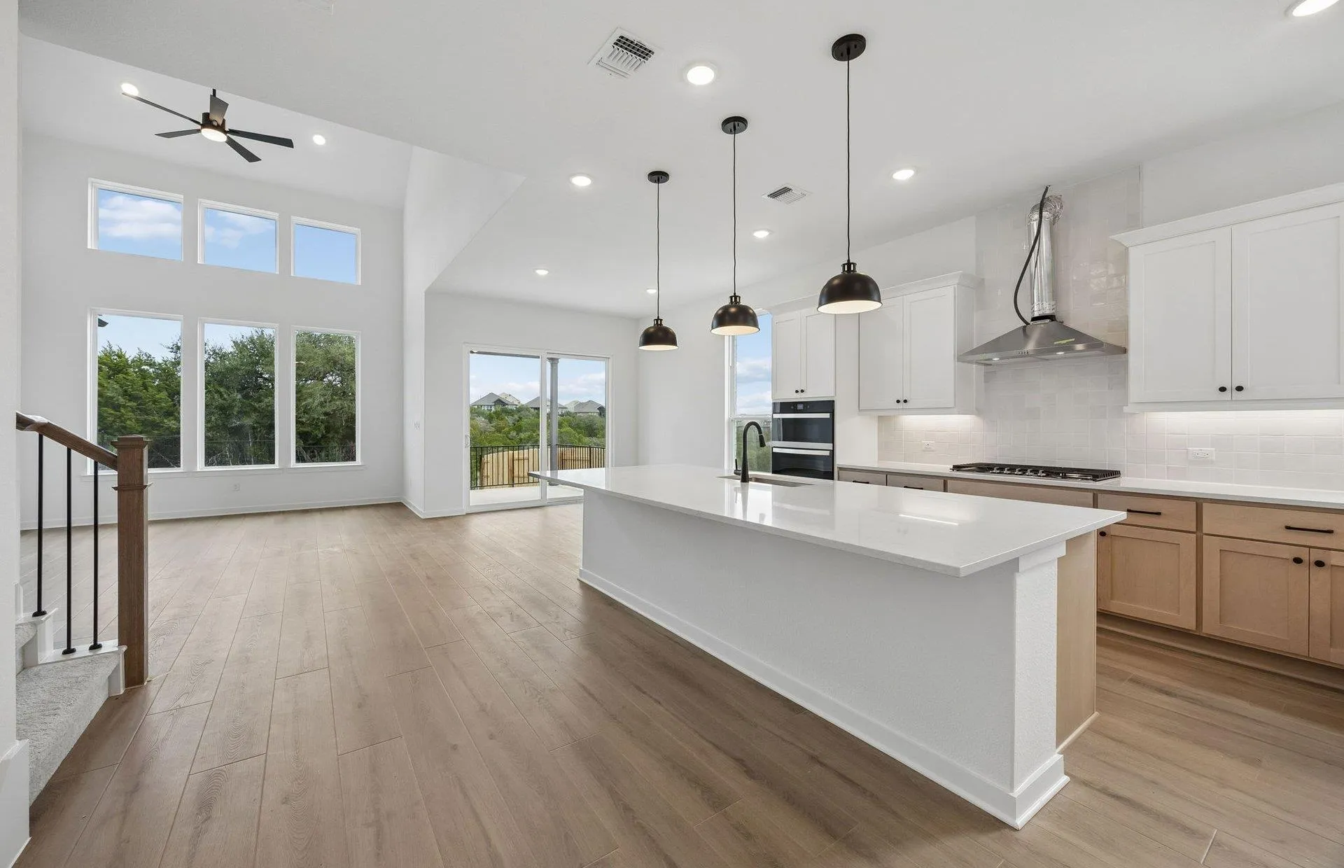 Photo 2 of 133 SERENITY HILLS DR