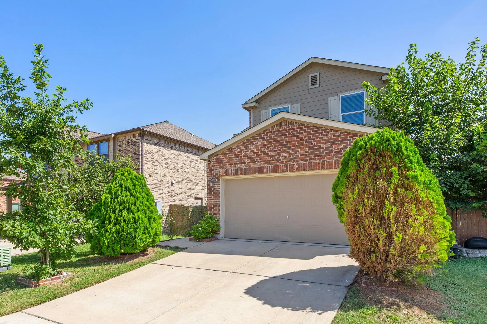 Photo 2 of 6229 MINNOCH LN