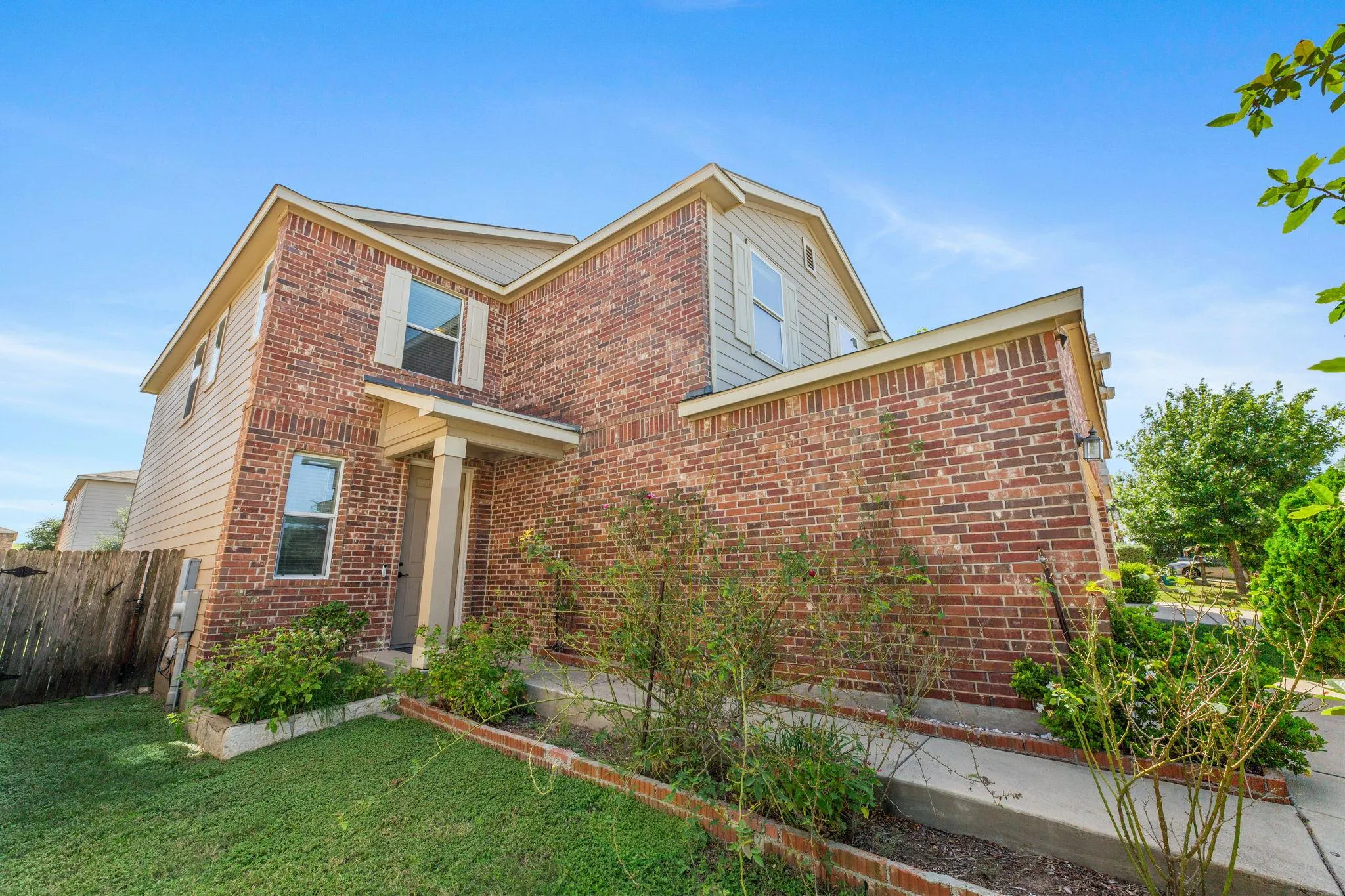 Photo 5 of 6229 MINNOCH LN