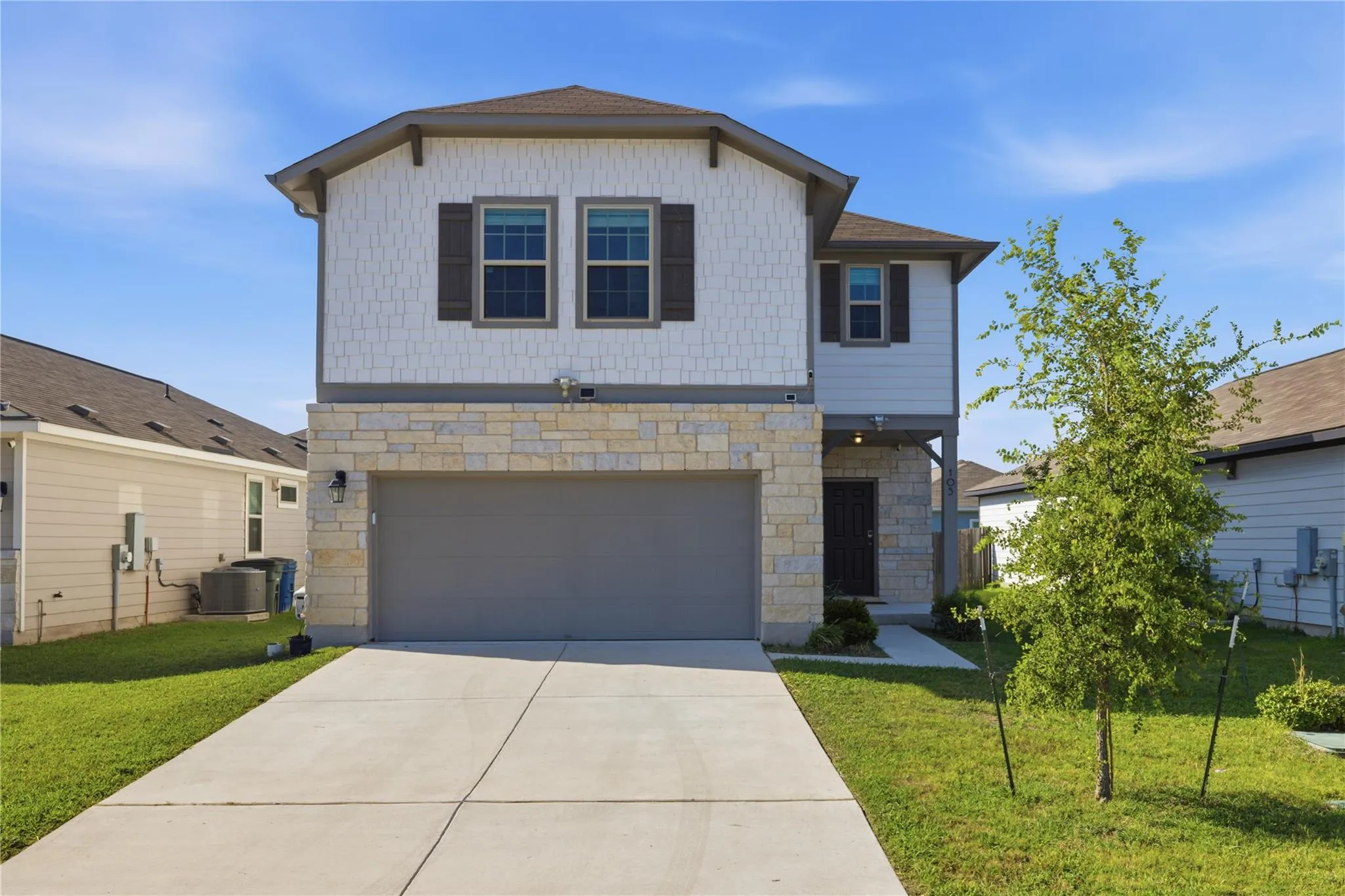 Photo of 105 QUIET MAN DR, Jarrell, TX, 76537
