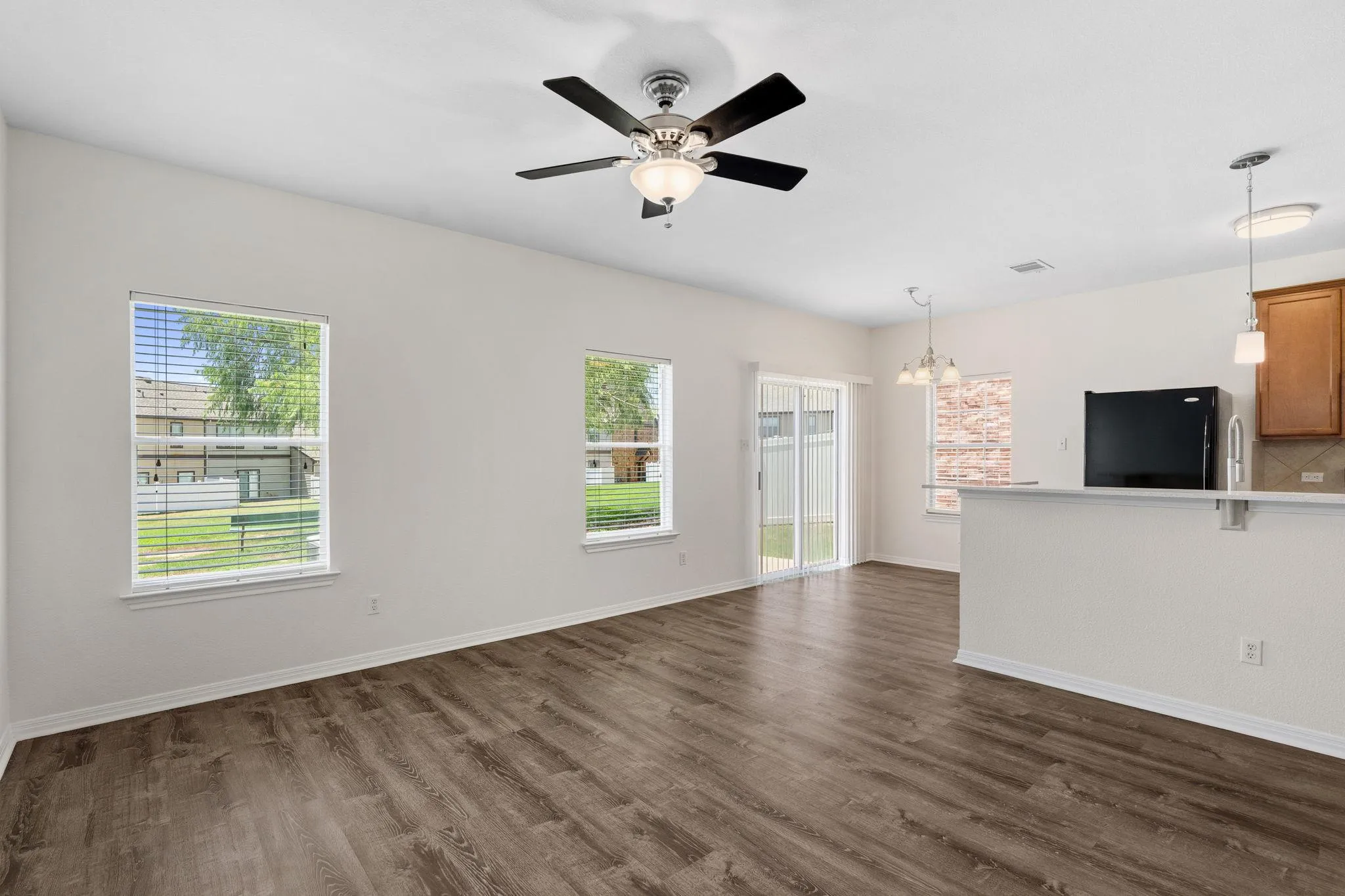Photo 4 of 1900 LITTLE ELM TRL #78