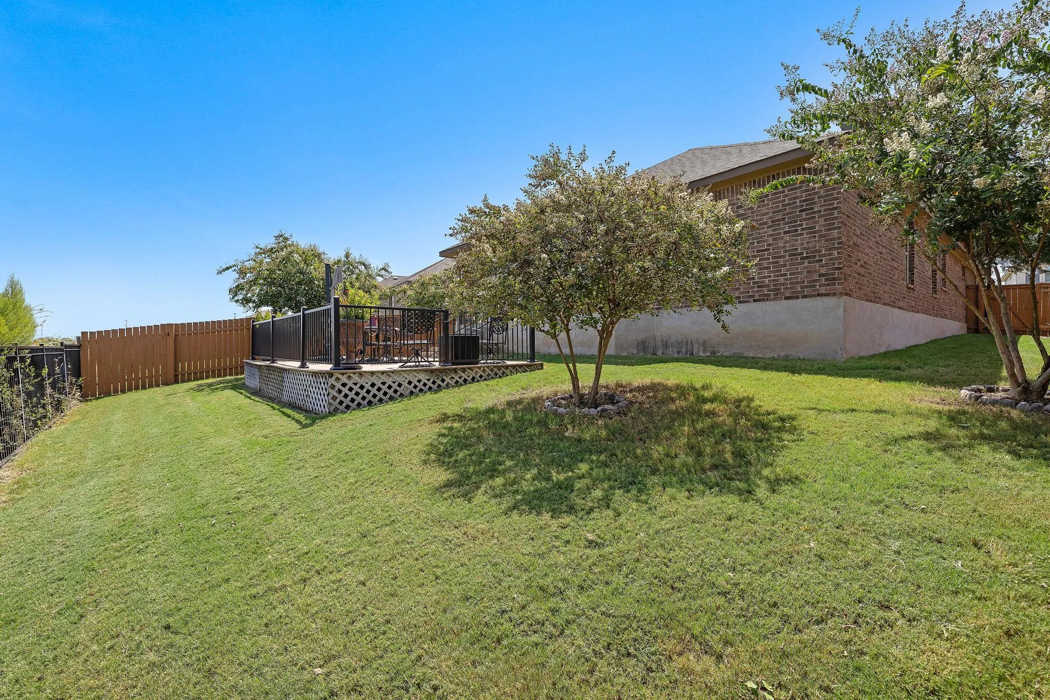 Photo of 5717 SCENIC LAKE DR, Georgetown, TX, 78626