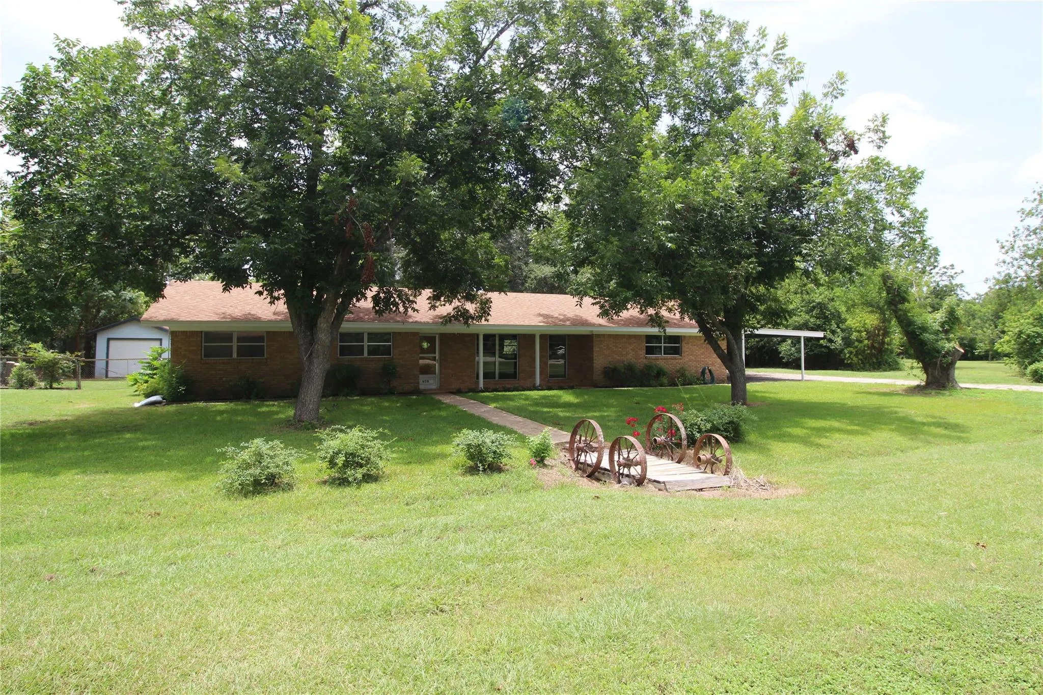 Photo of 741 W BELL ST, Bartlett, TX, 76511