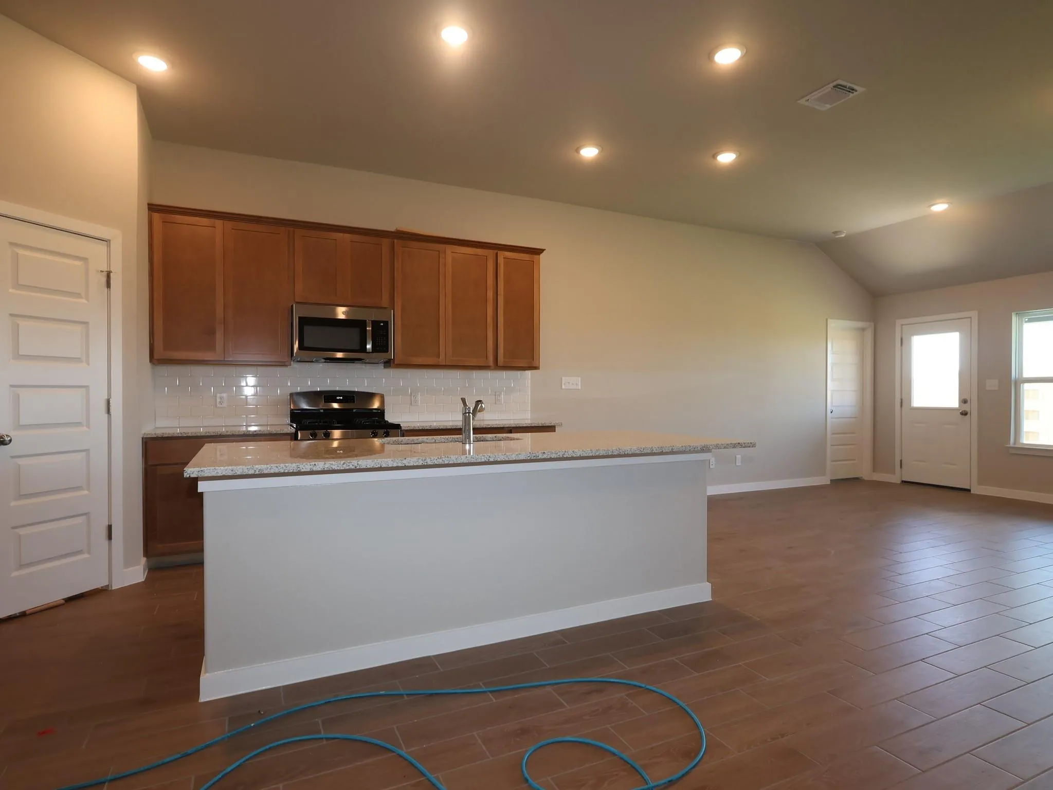 Photo 5 of 10205 MAJESTIC HAWK WAY