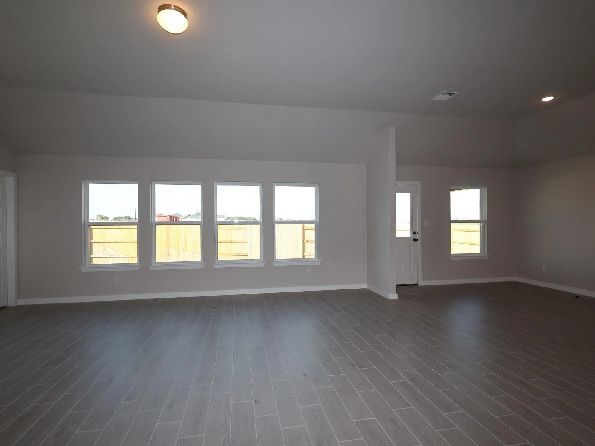 Photo 5 of 10201 MAJESTIC HAWK WAY