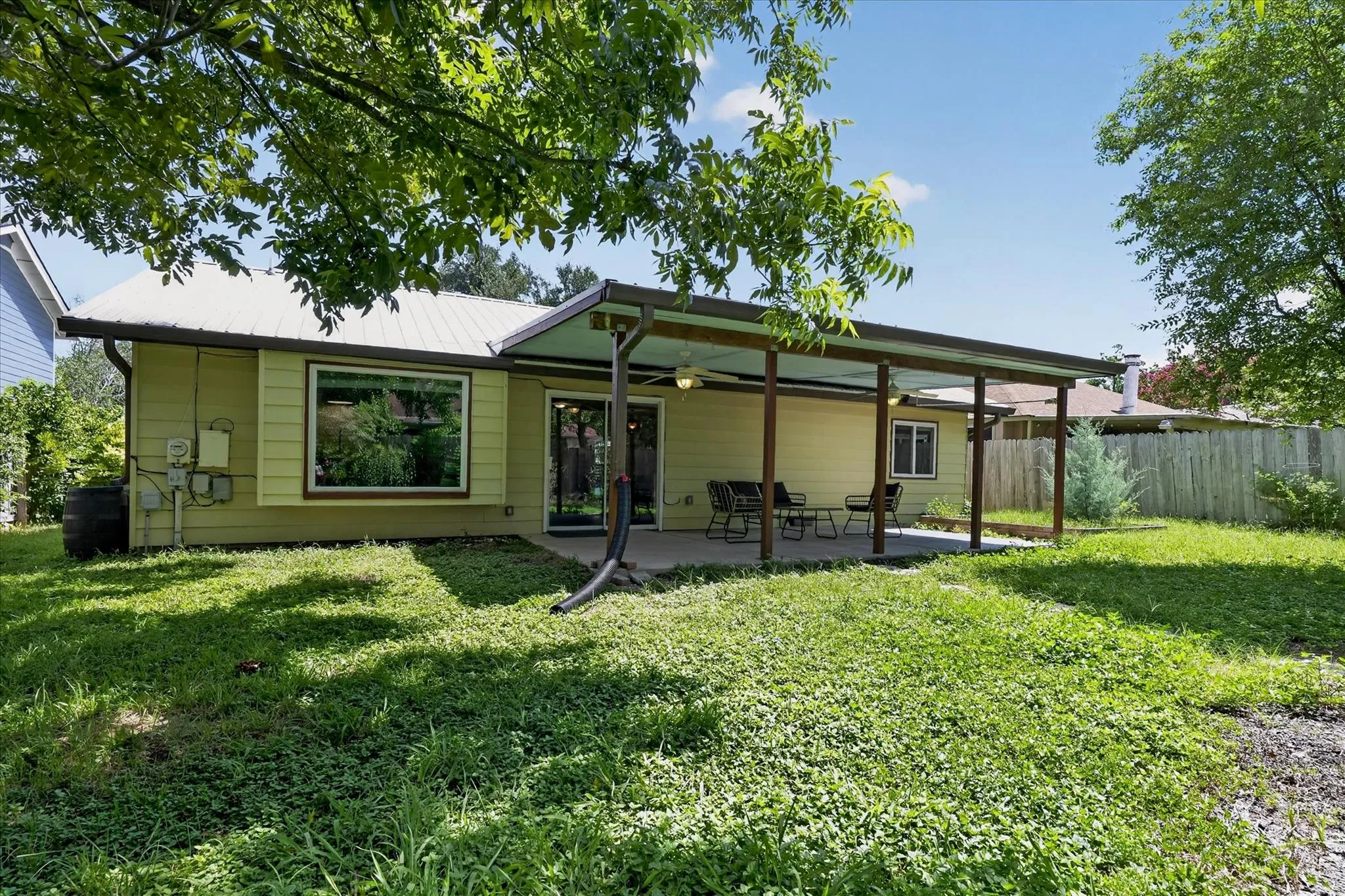 Photo 5 of 1213 DUNSTAN DR