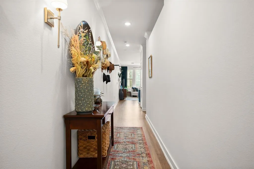 Photo of 1900 BARTON SPRINGS RD #3038, Austin, TX, 78704