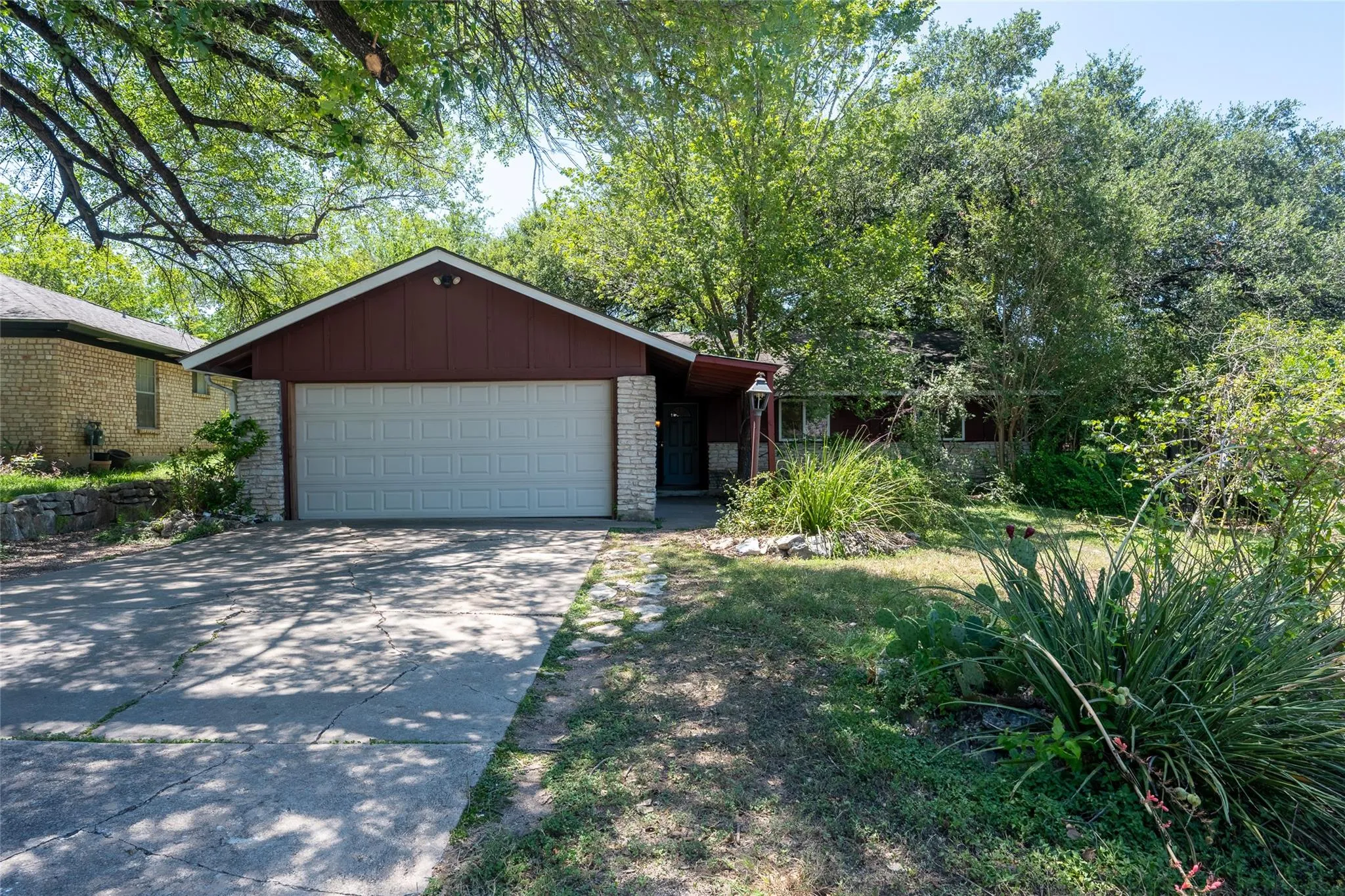 Photo of 6601 ASHLAND DR, Austin, TX, 78723