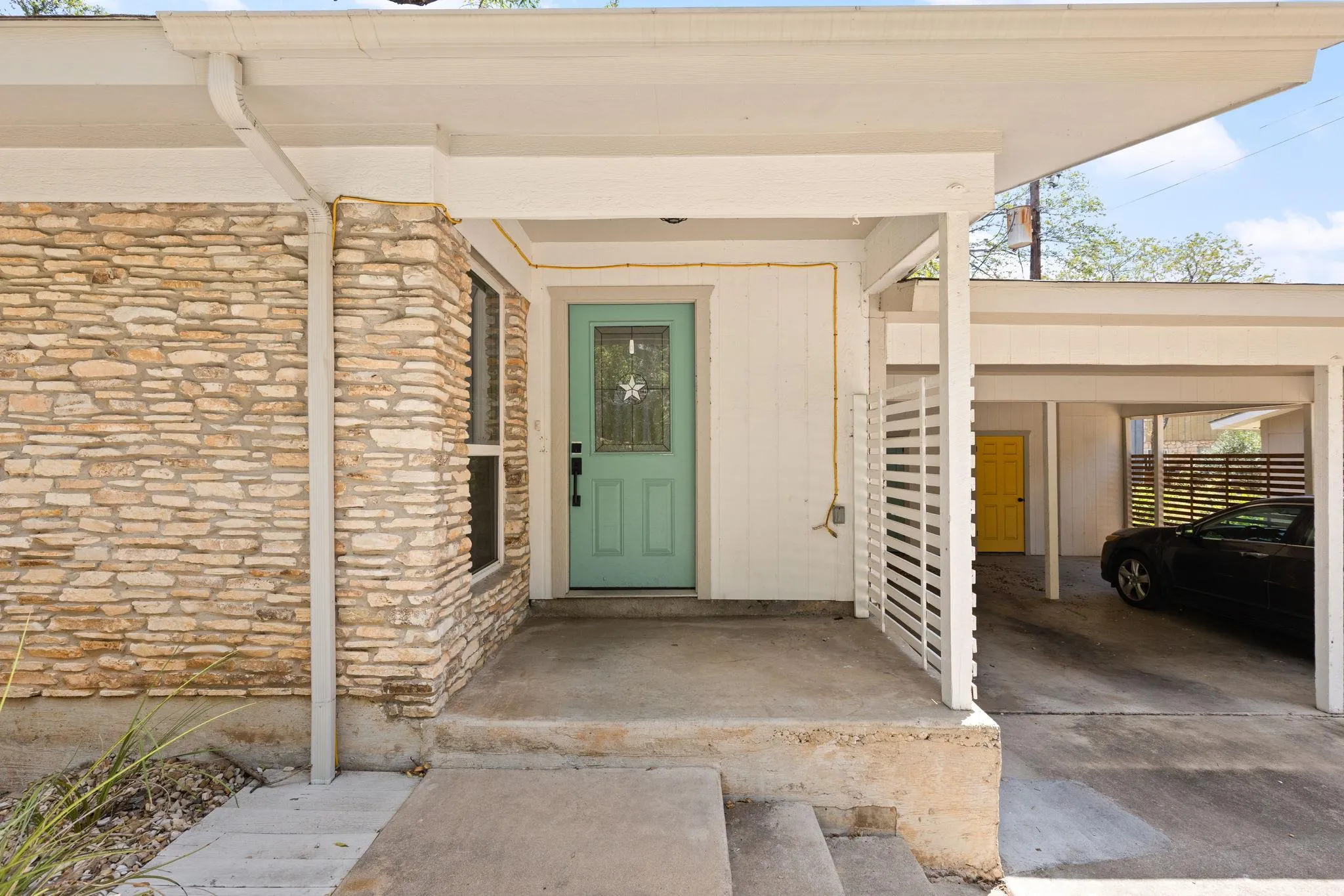 Photo 4 of 3303 DOOLIN DR #A