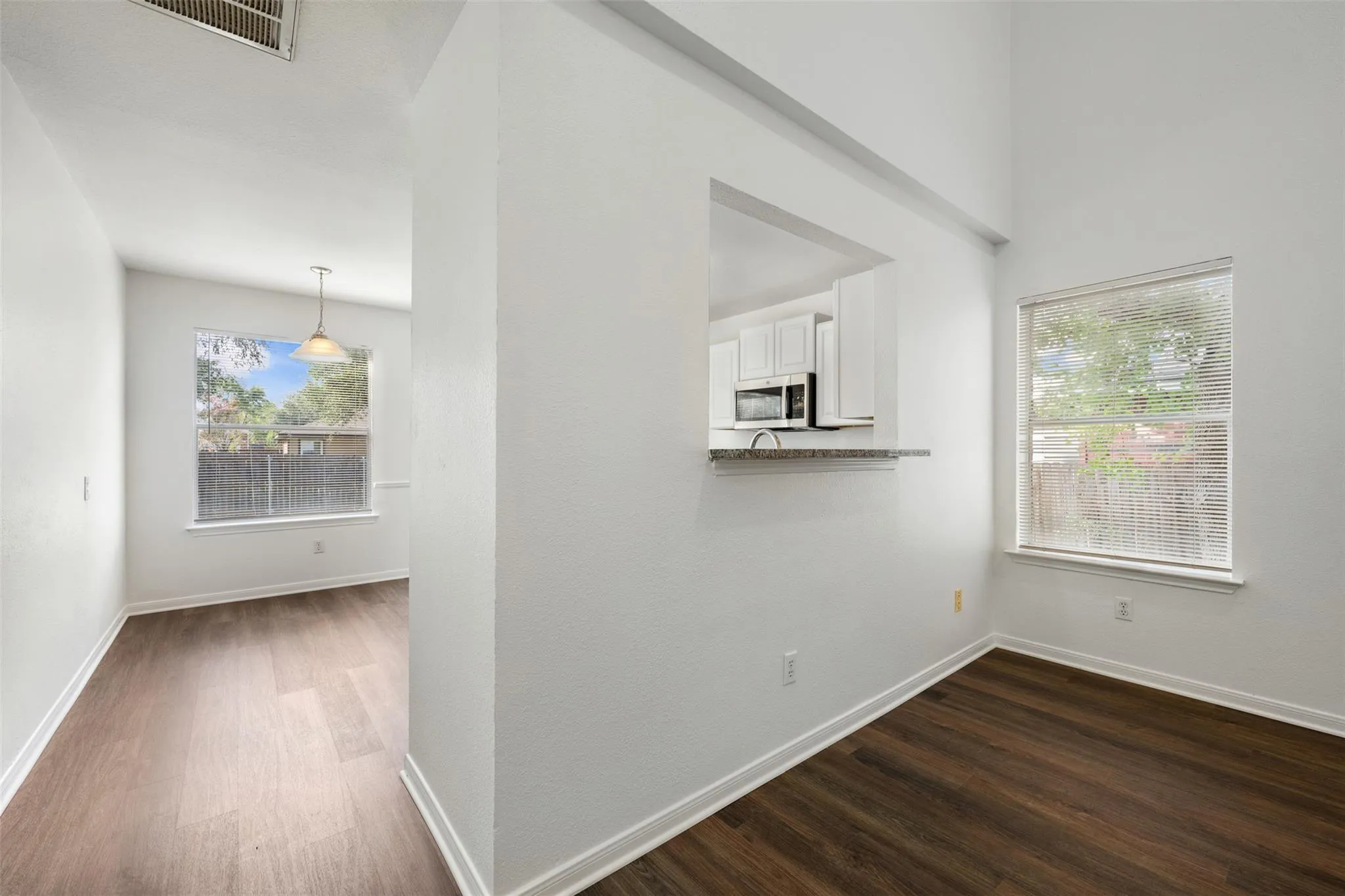 Photo 4 of 2205 ADA LN