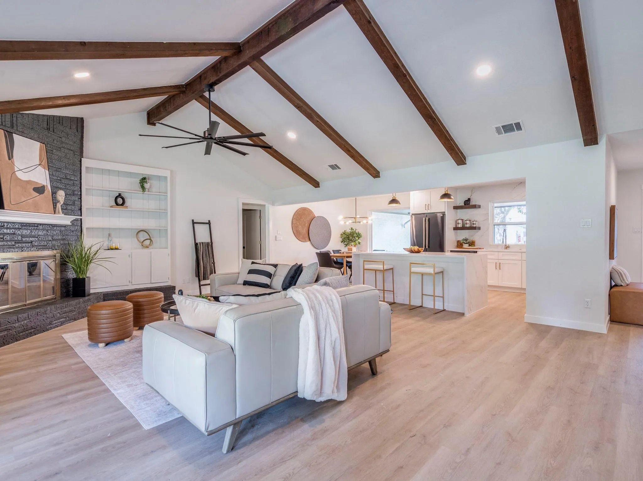 Photo of 13505 BROADMEADE AVE, Austin, TX, 78729