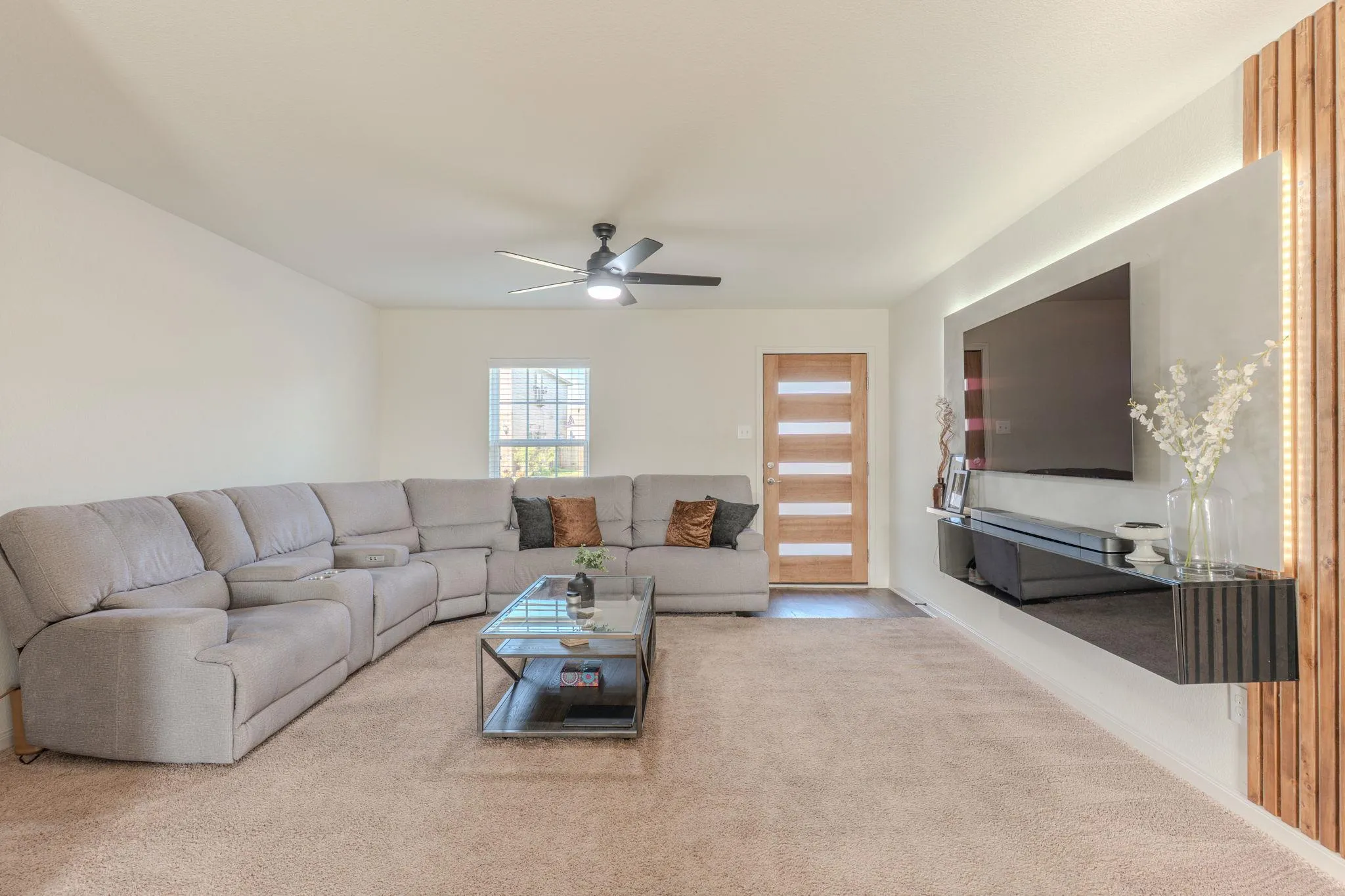 Photo 5 of 204 DENSON LN #26C