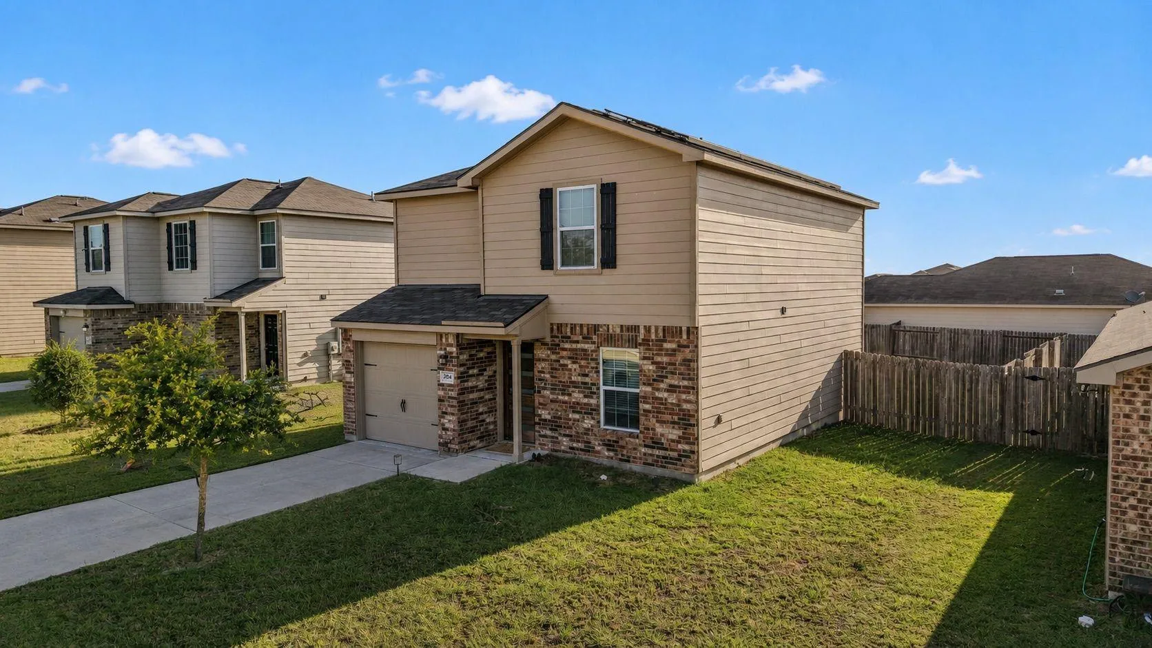 Photo 3 of 204 DENSON LN #26C