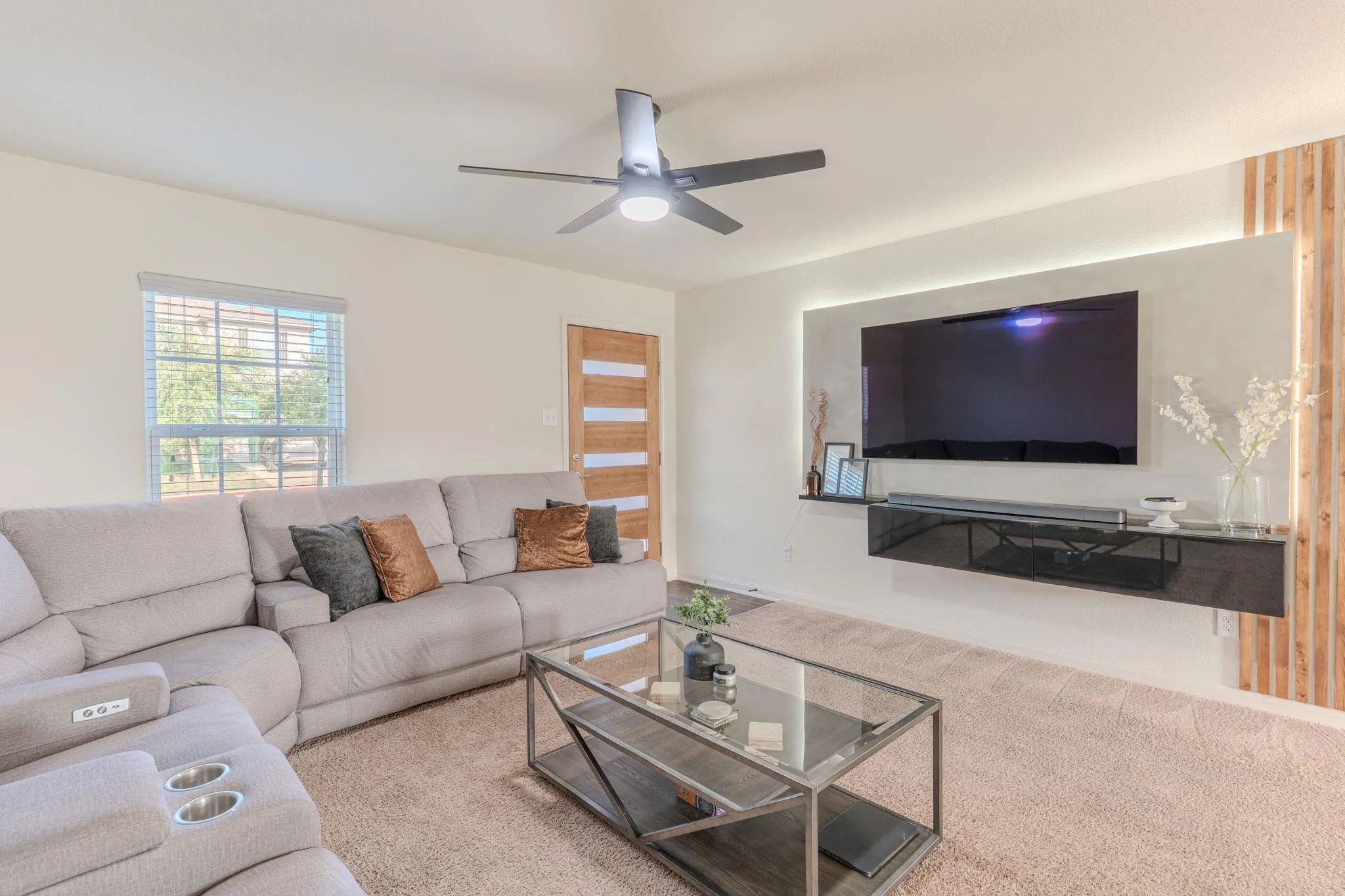 Photo 4 of 204 DENSON LN #26C