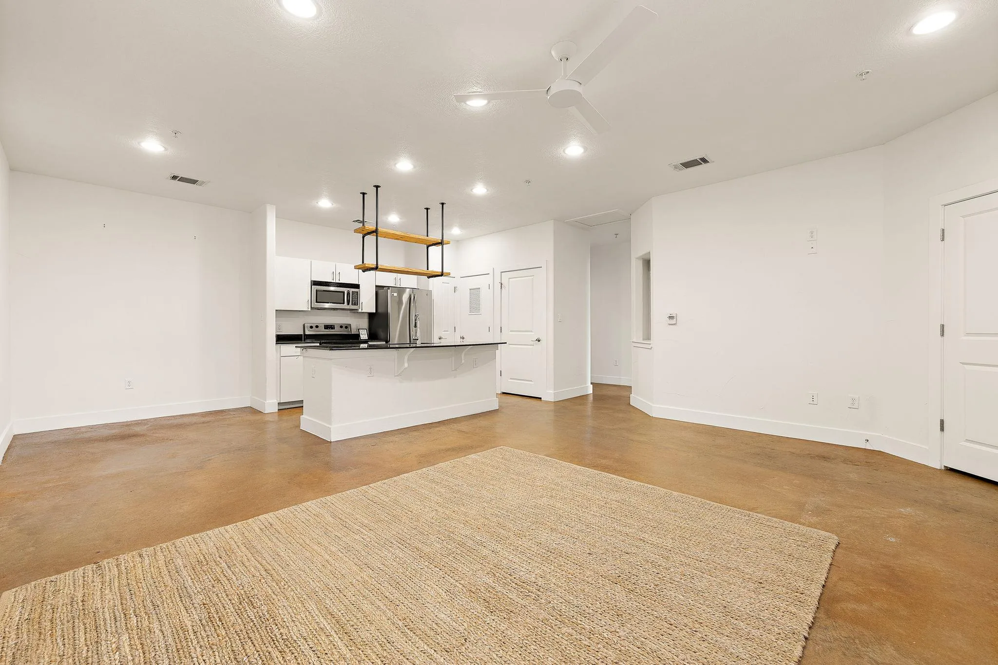 Photo 4 of 1807 POQUITO ST #41