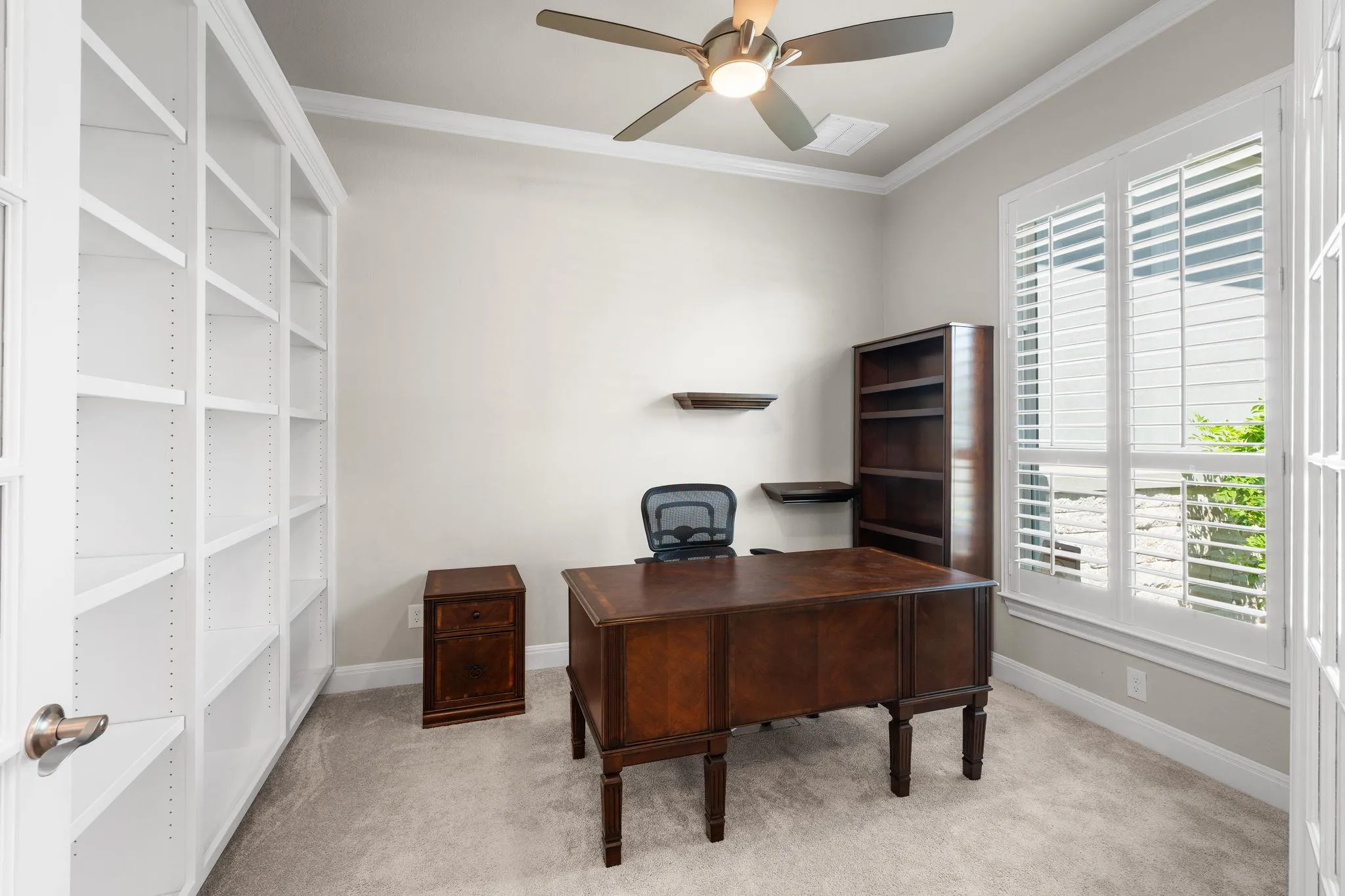 Photo 5 of 1134 WOODPARK LN