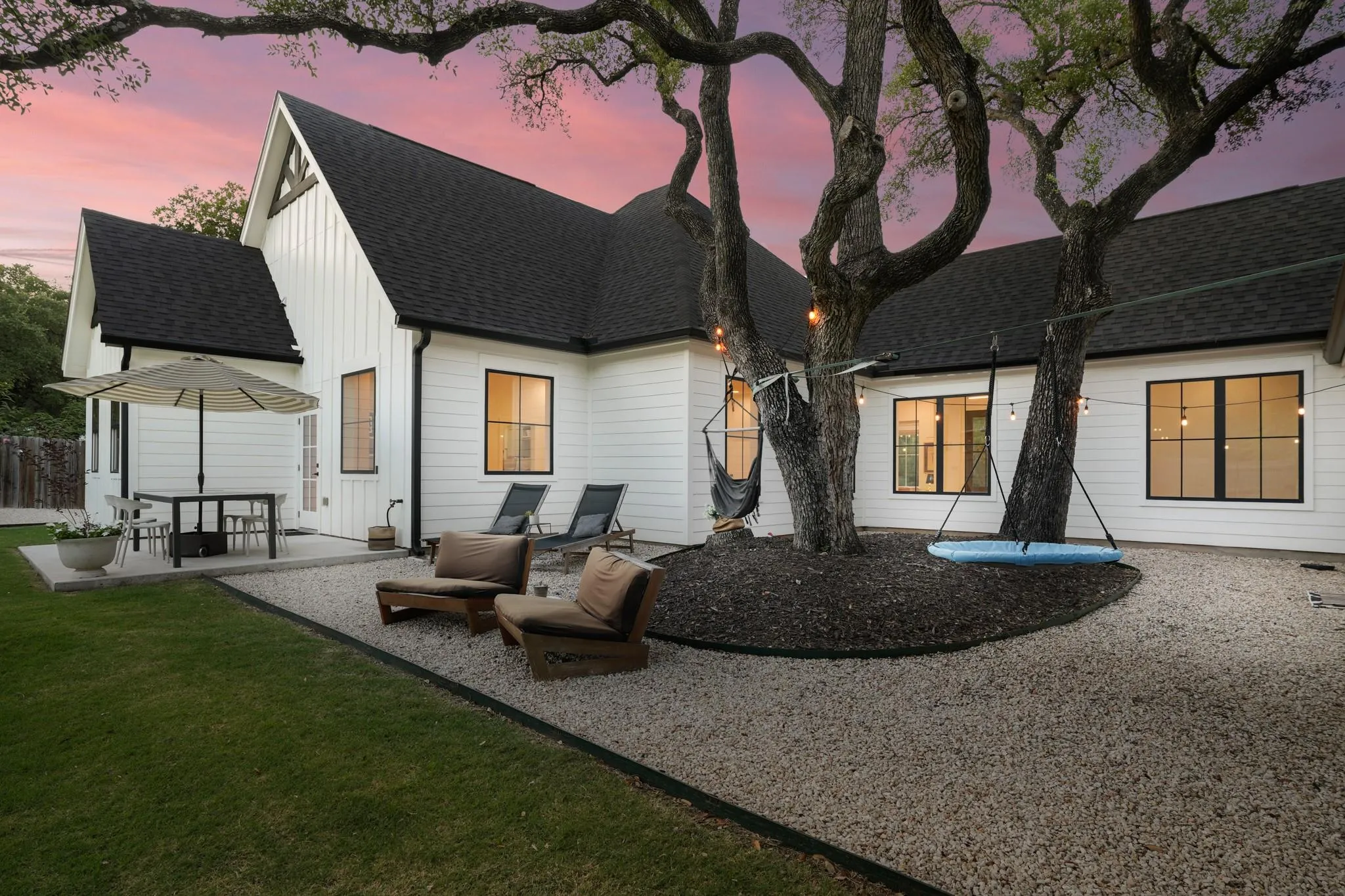 Photo 5 of 7609 SUMMERVALE DR