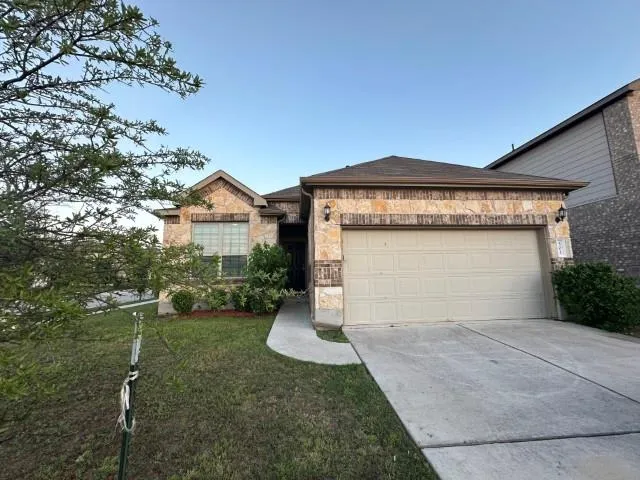 Photo 2 of 501 DUROC DR