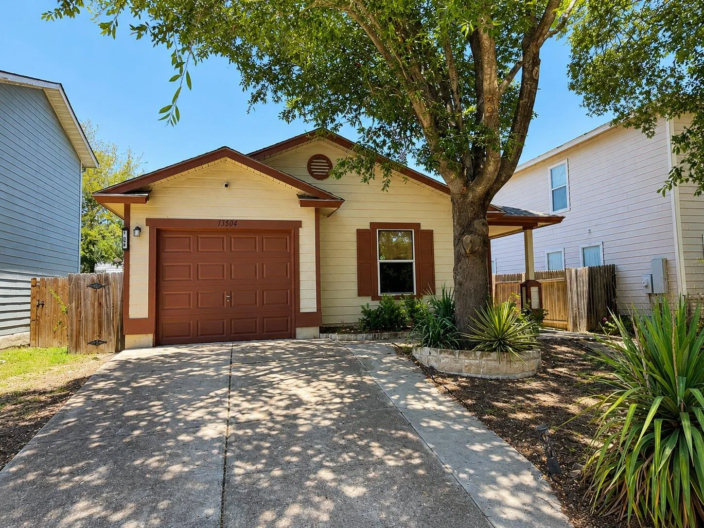 Photo of 13504 ALYSHEBA DR, Del Valle, TX, 78617