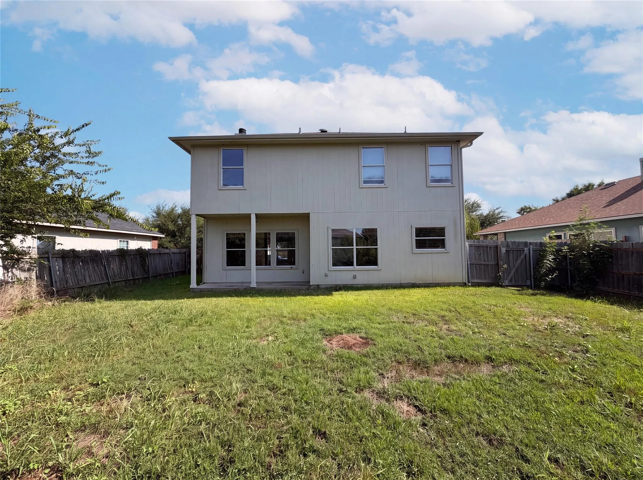 Photo 5 of 206 ALMQUIST ST
