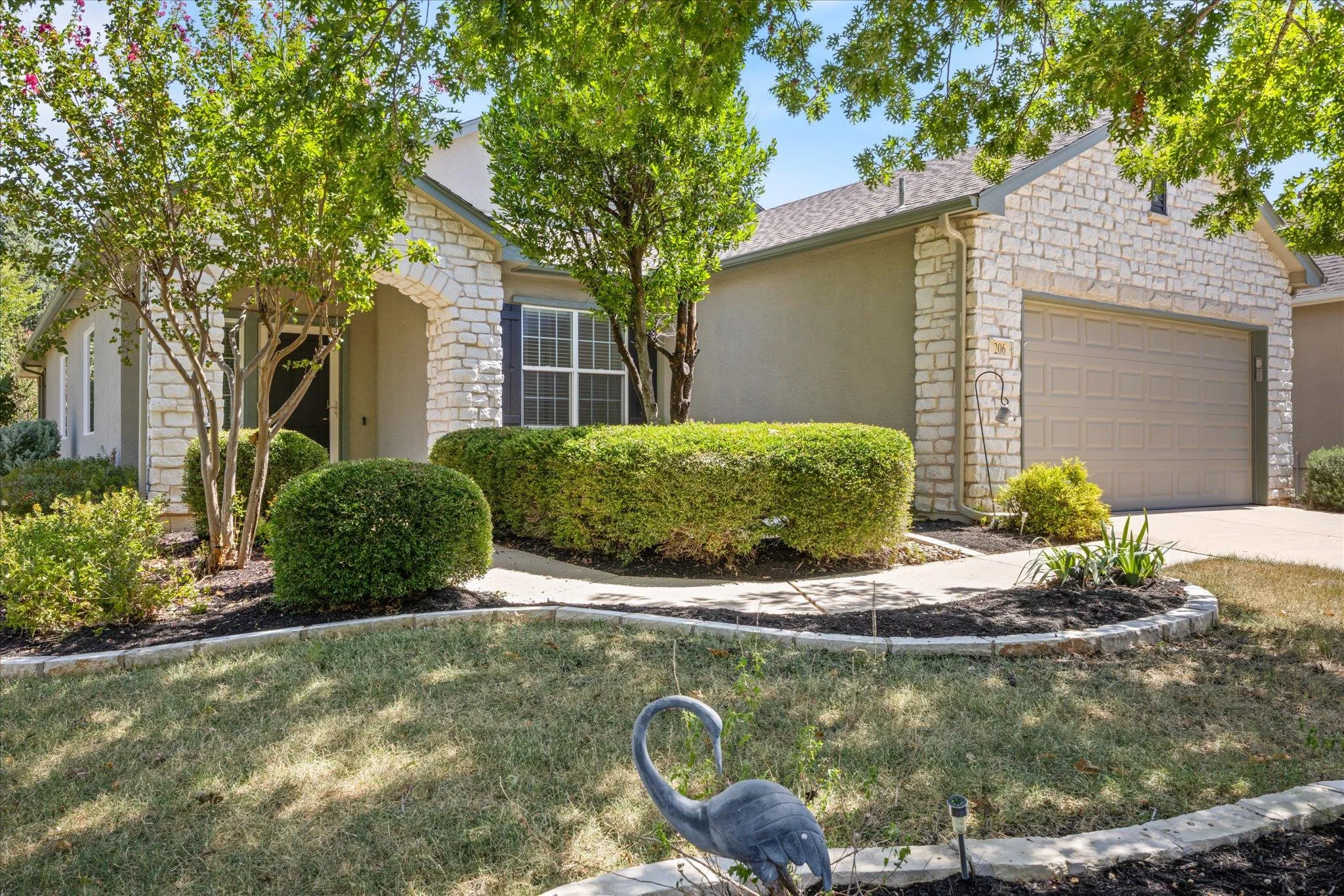 Photo 3 of 206 MONTLEY TRL
