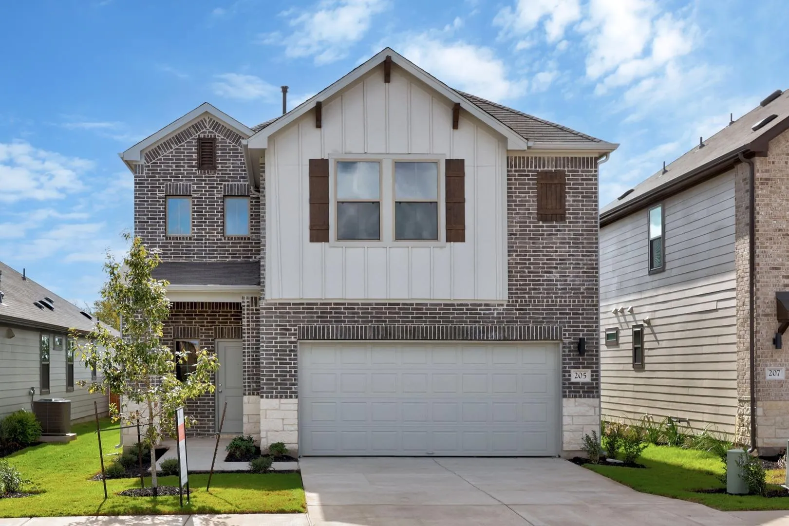 Photo of 205 HORNET ST, Elgin, TX, 78621