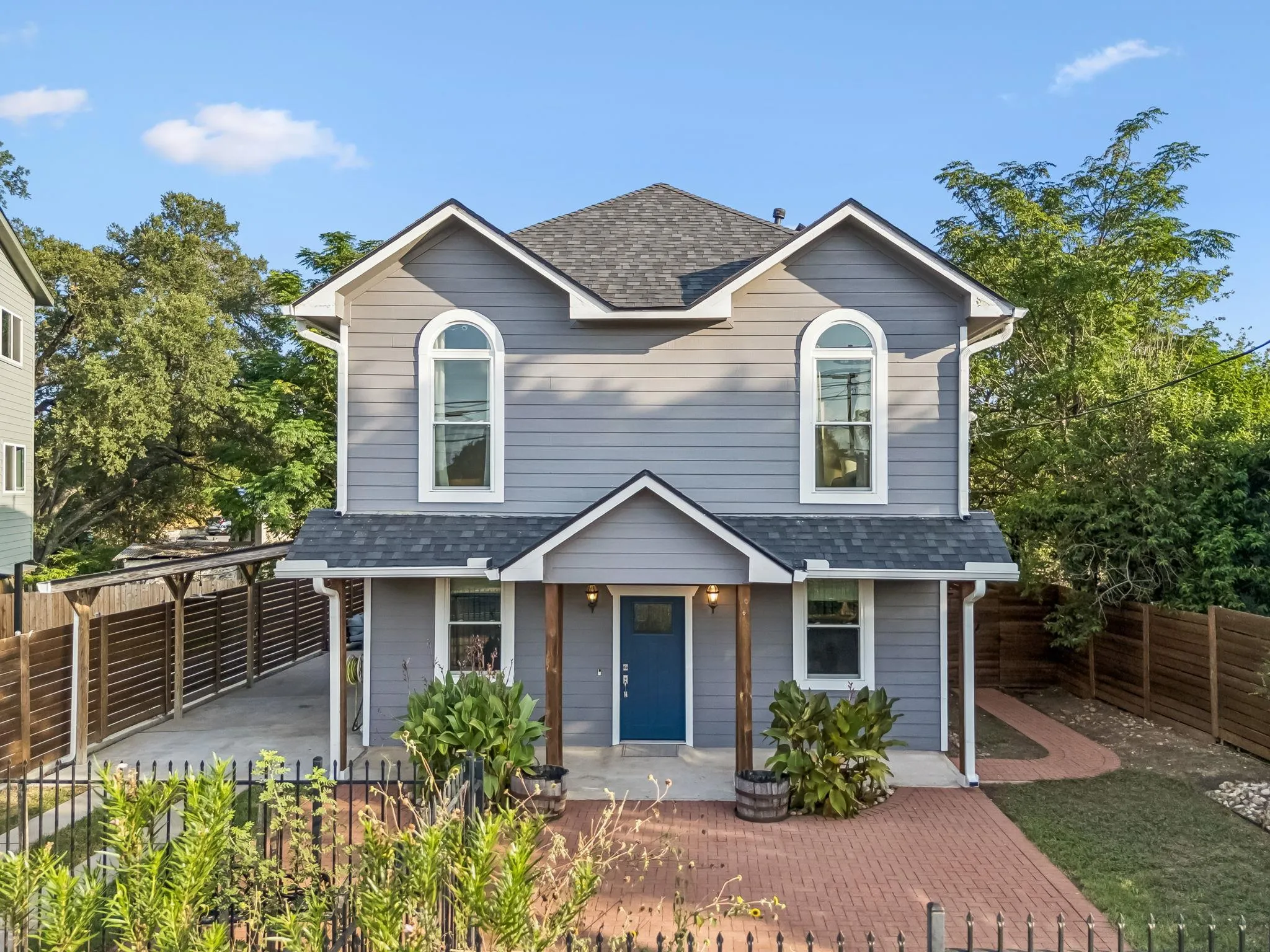 Photo of 3333 E 12TH ST, Austin, TX, 78721