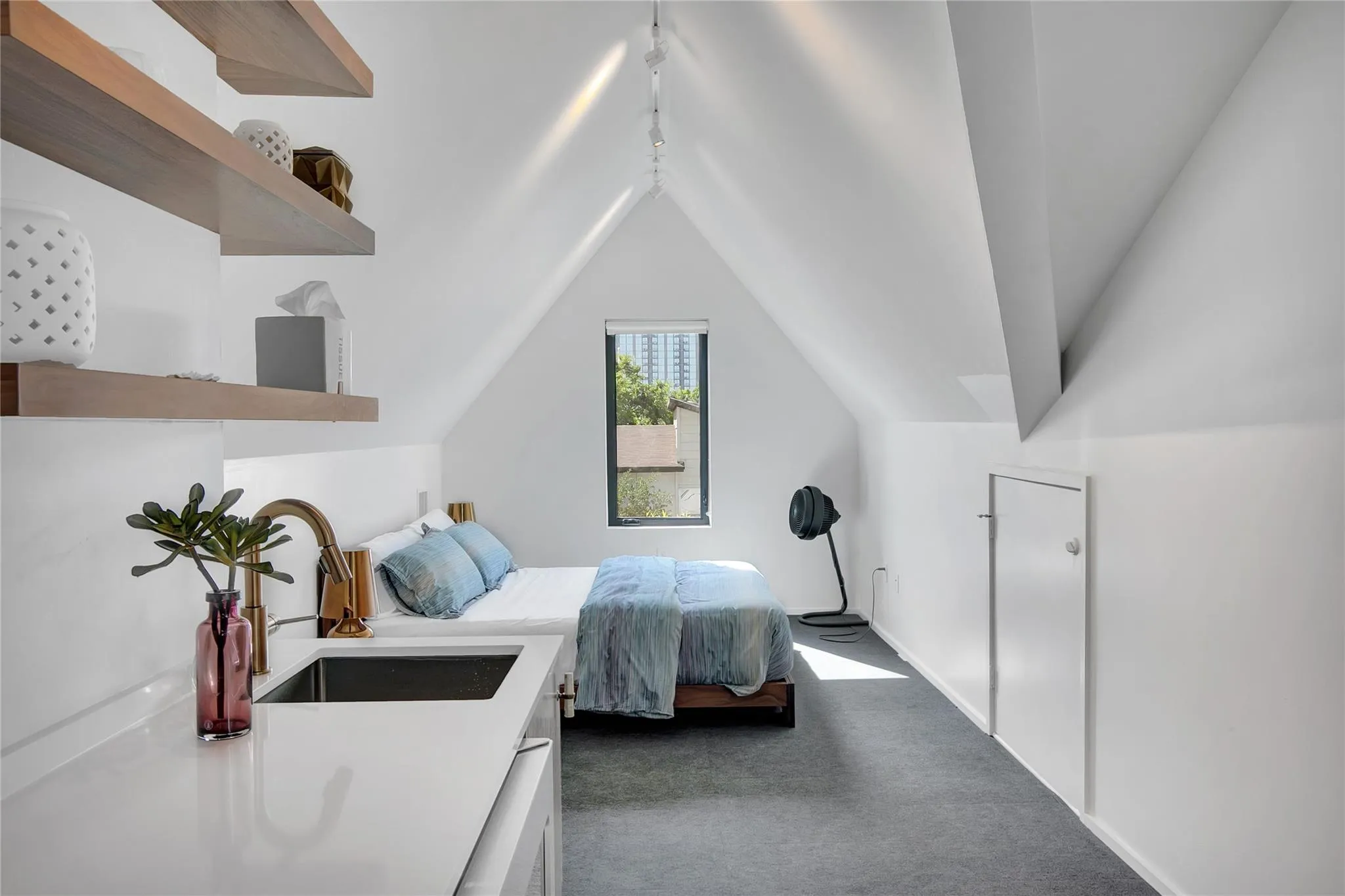Photo of 52 WALLER ST #A, Austin, TX, 78702
