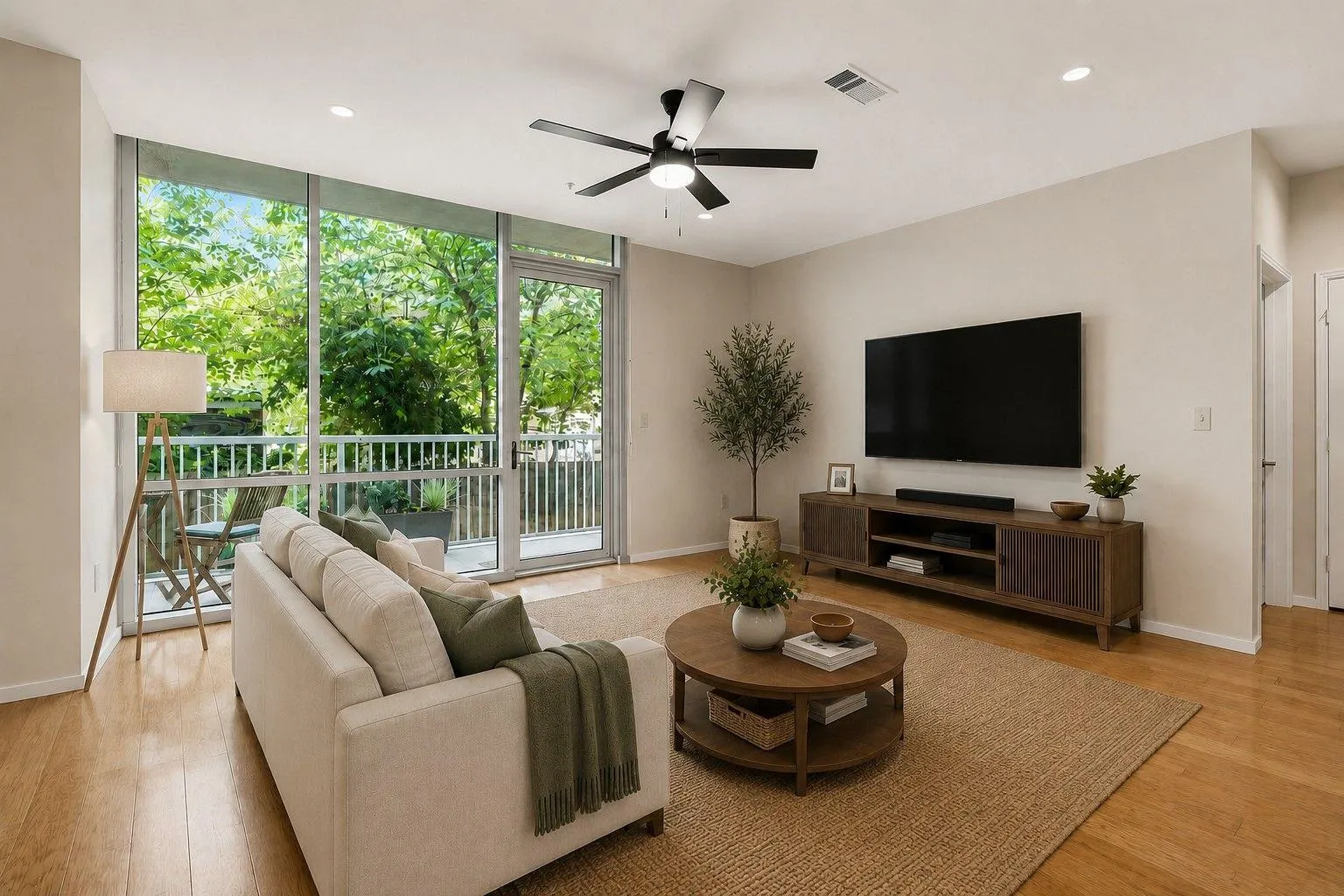 Photo of 1600 BARTON SPRINGS RD #4105, Austin, TX, 78704