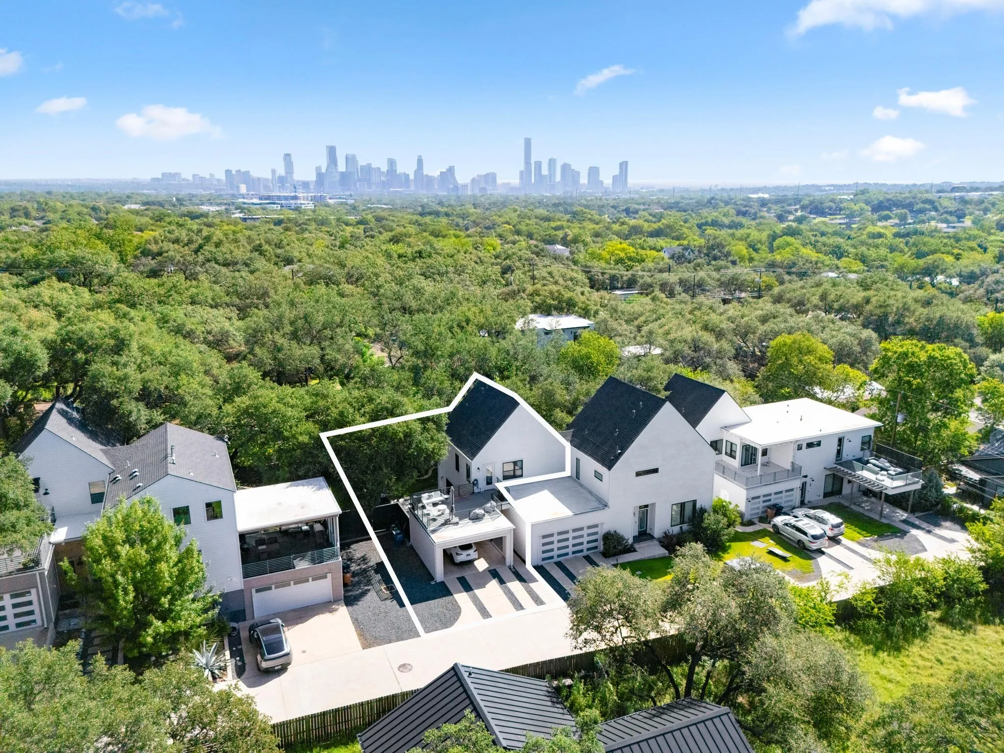 Photo of 3115 CLAWSON RD #301, Austin, TX, 78704
