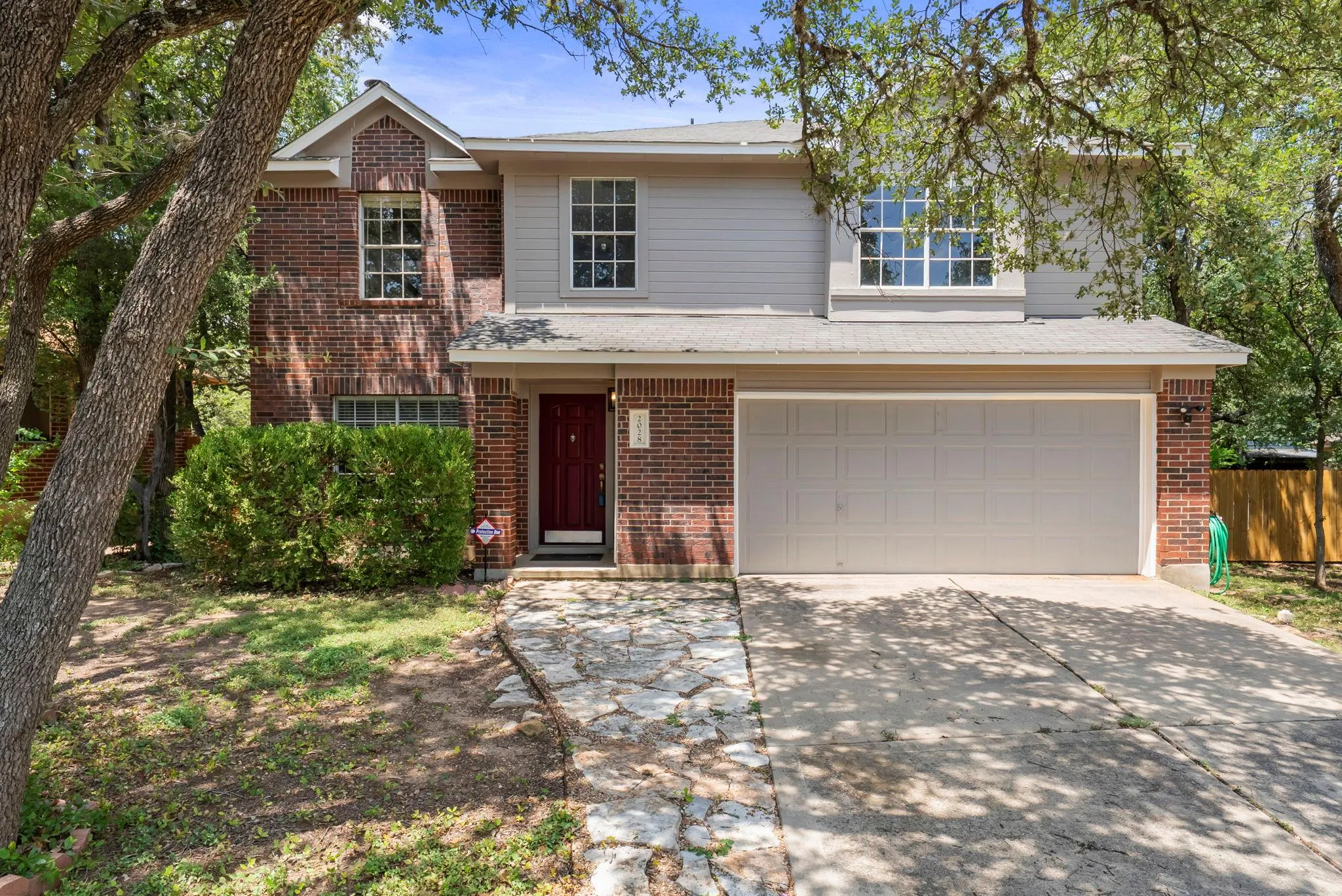 Photo of 2028 DESCO DR, Austin, TX, 78748
