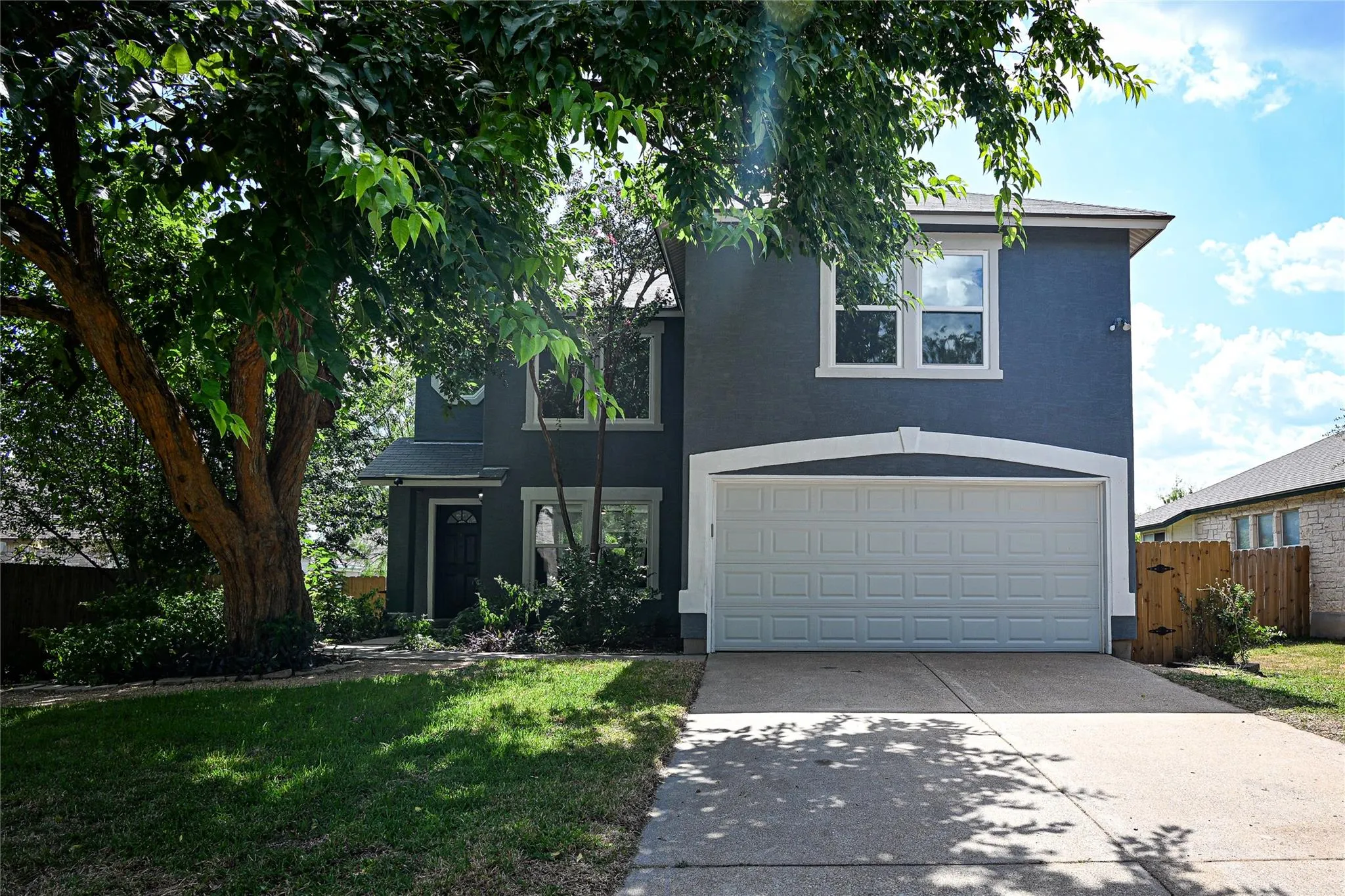 Photo 4 of 303 GREENER DR