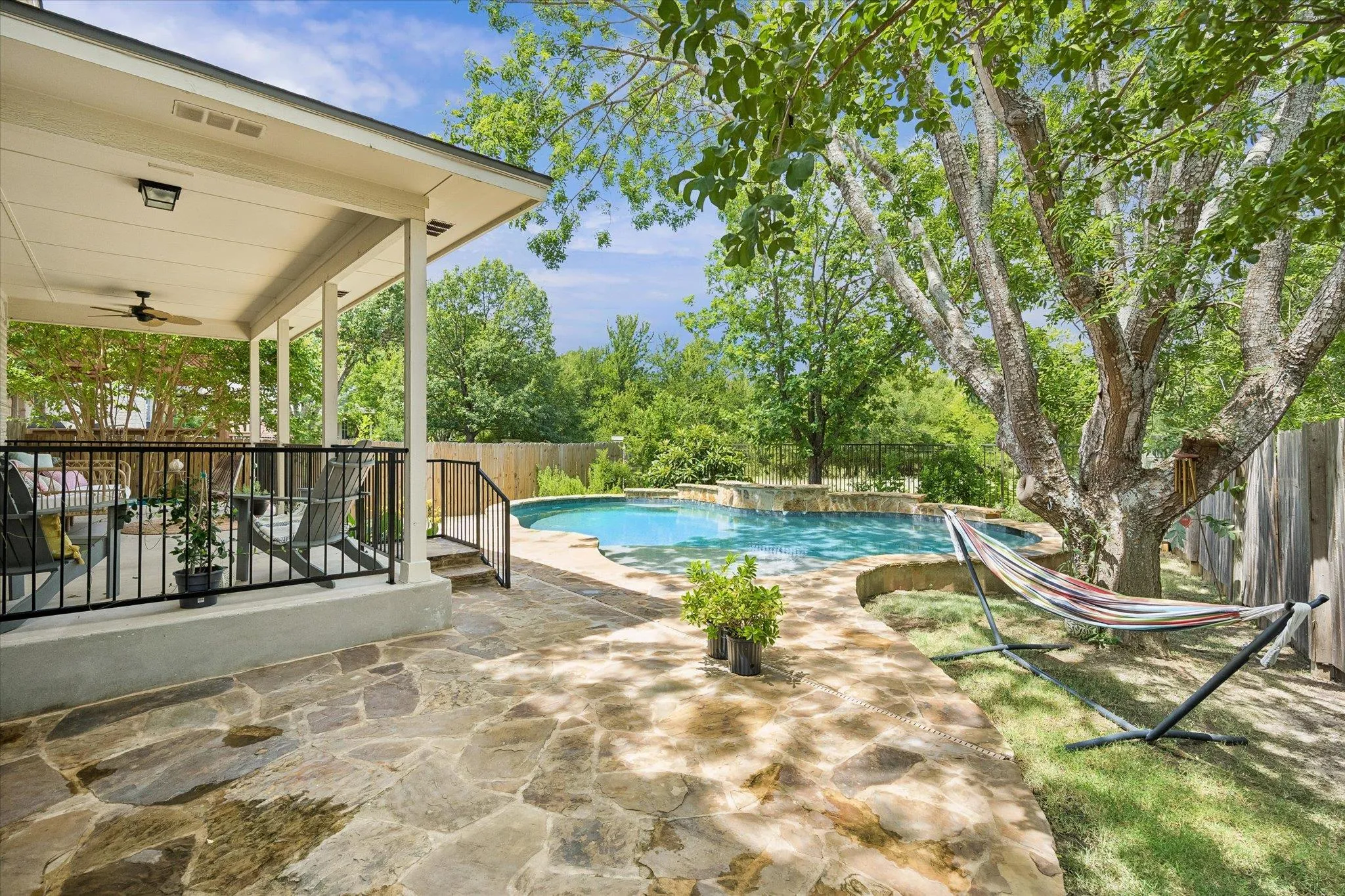 Photo of 16312 CASTLETROY DR, Austin, TX, 78717