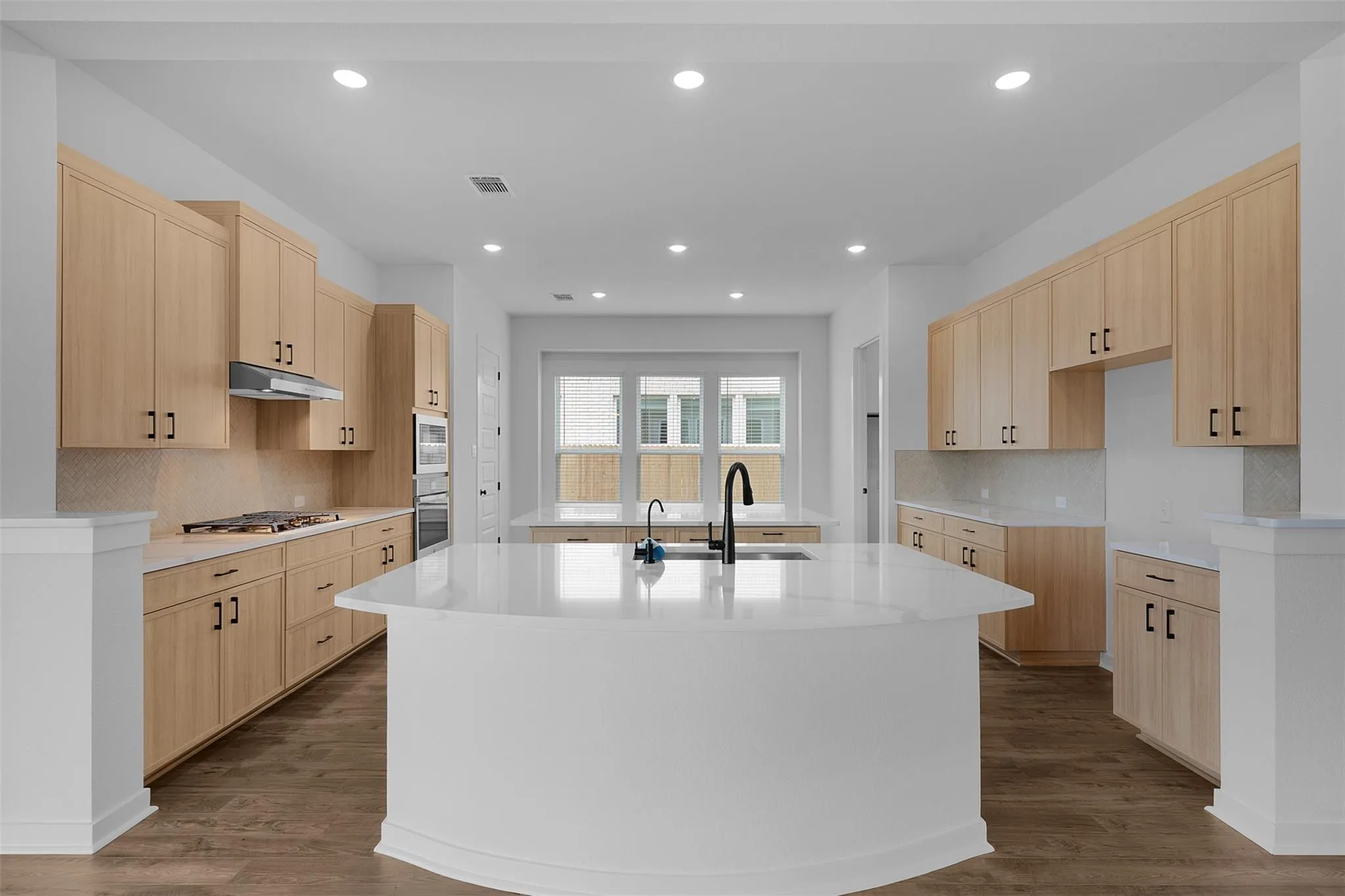 Photo 5 of 17704 JOYCE ERNA LN