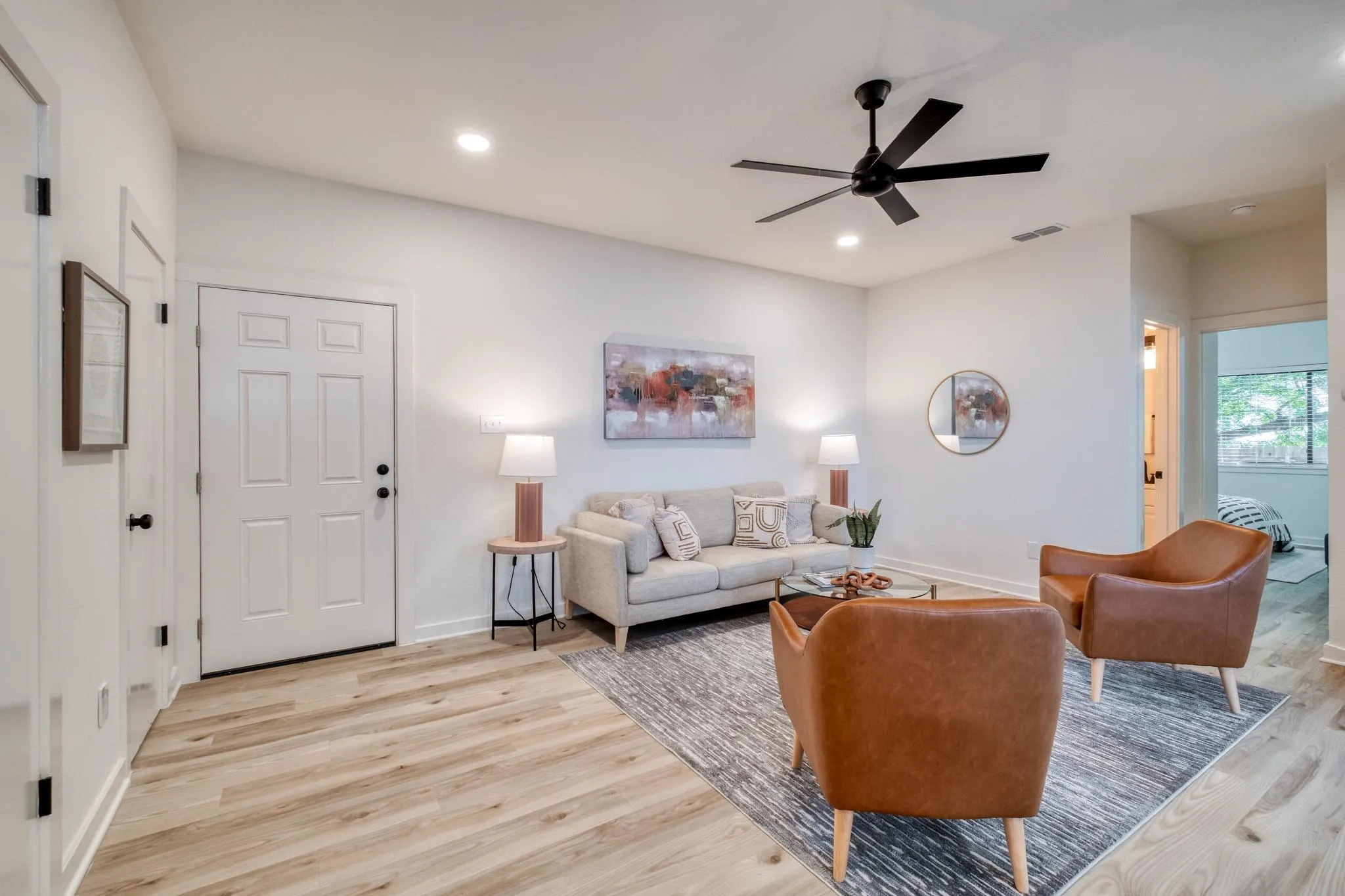 Photo 4 of 601 NELRAY BLVD #6