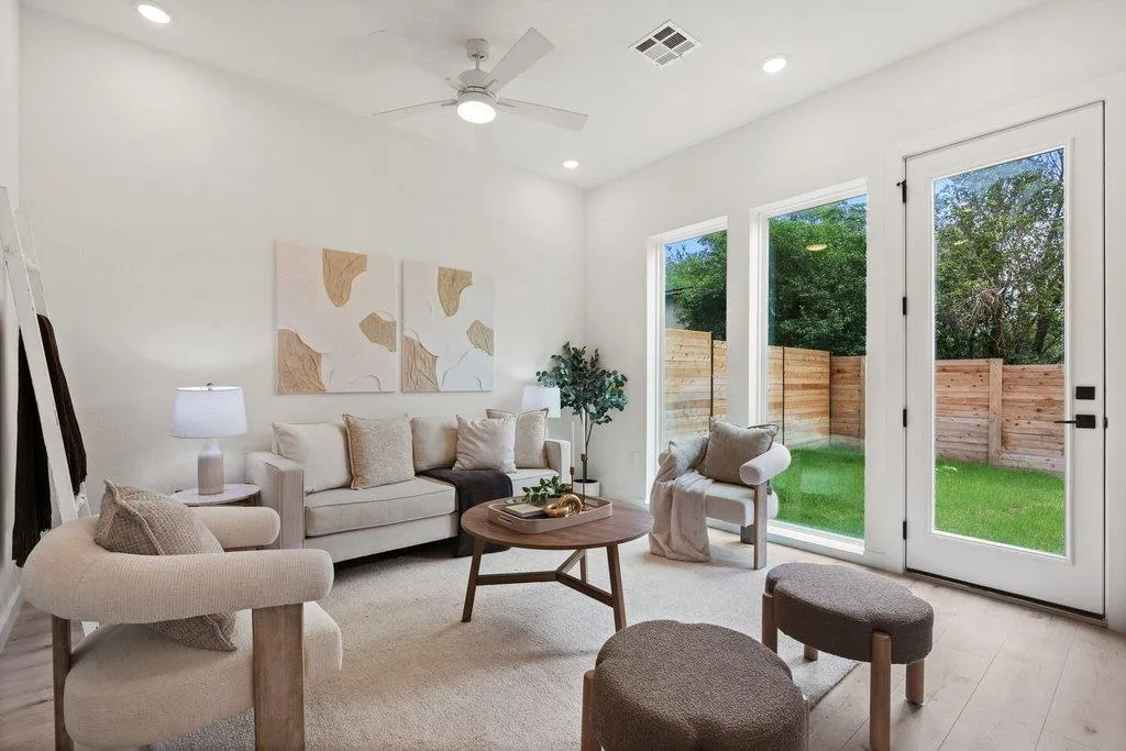 Photo of 401 N BLUFF DR #10101, Austin, TX, 78745