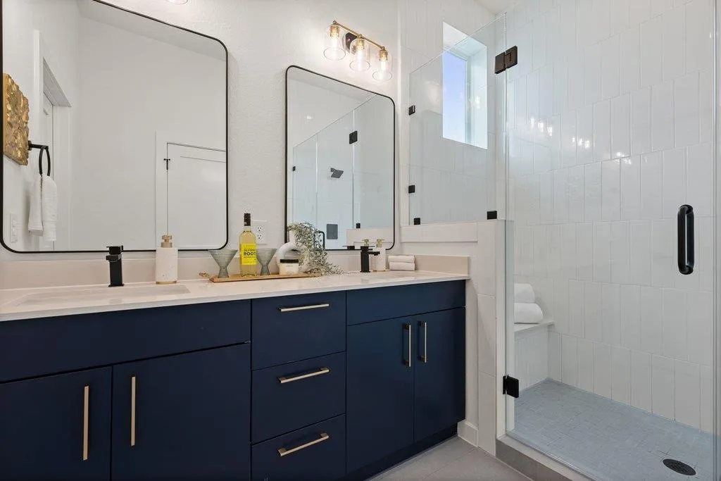 Photo 5 of 401 N BLUFF DR #10101