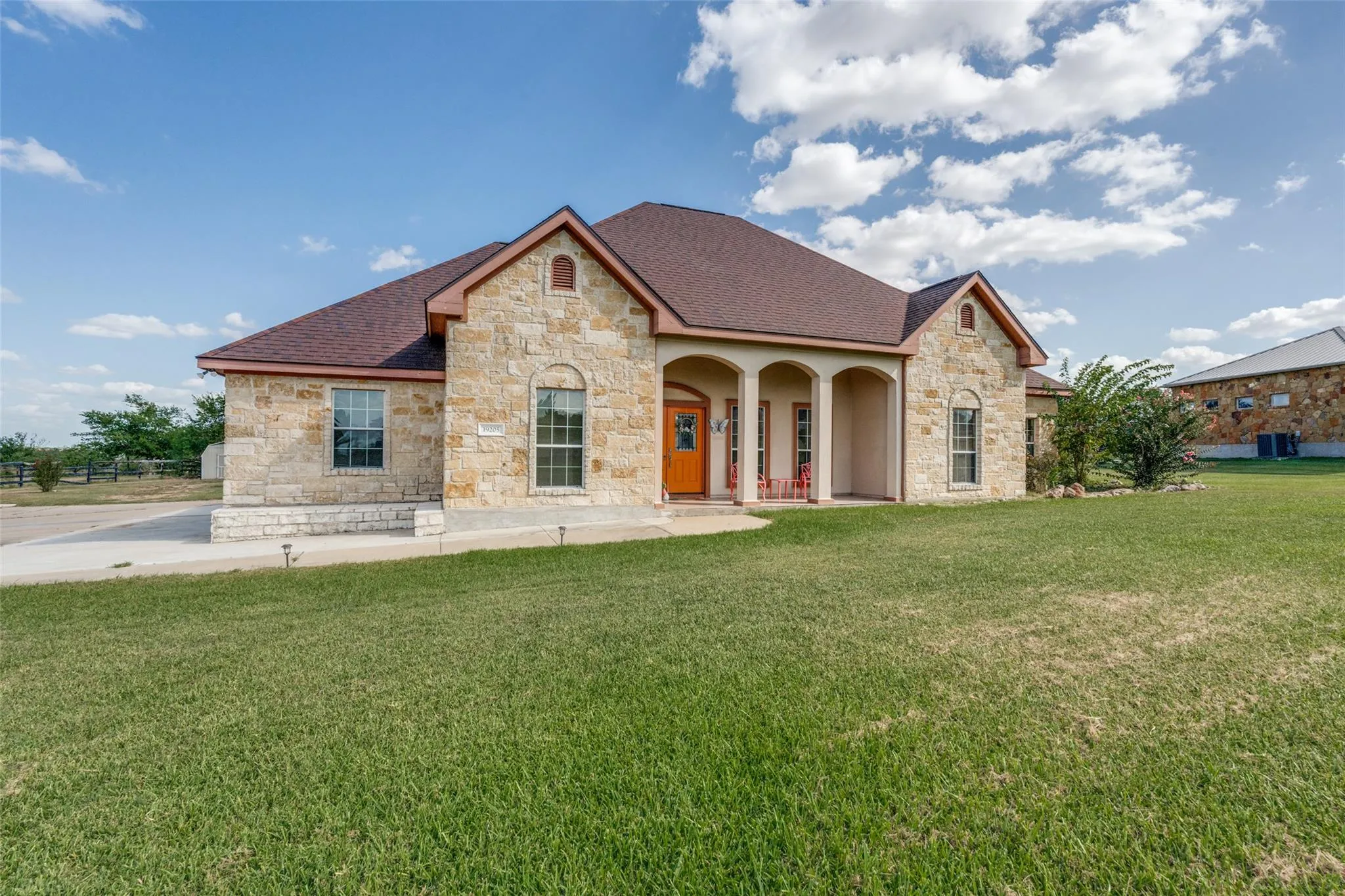 Photo of 19205 SAINT RAGUEL RD, Manor, TX, 78653