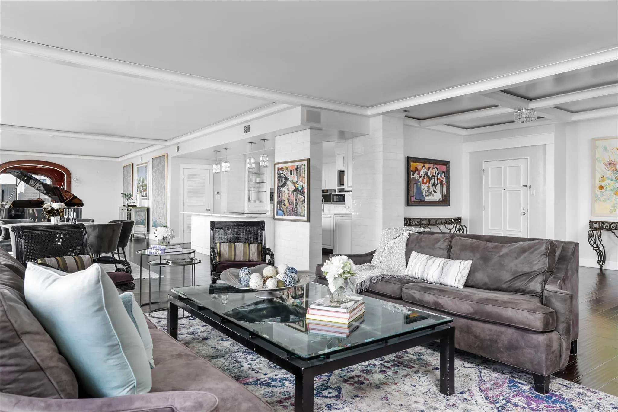 Photo 2 of 1801 LAVACA ST #12GHJ