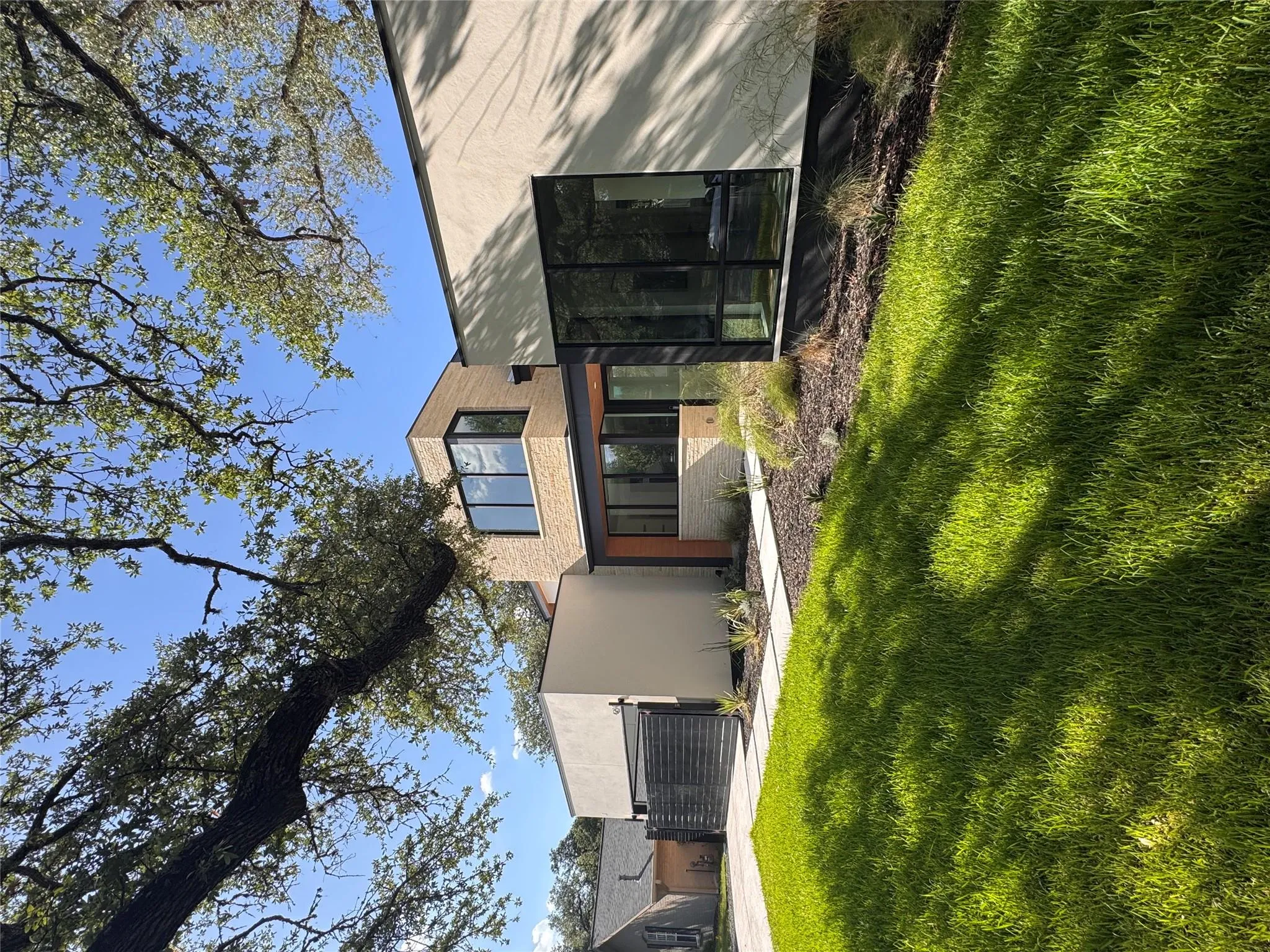 Photo 2 of 4216 DEEPWOODS DR