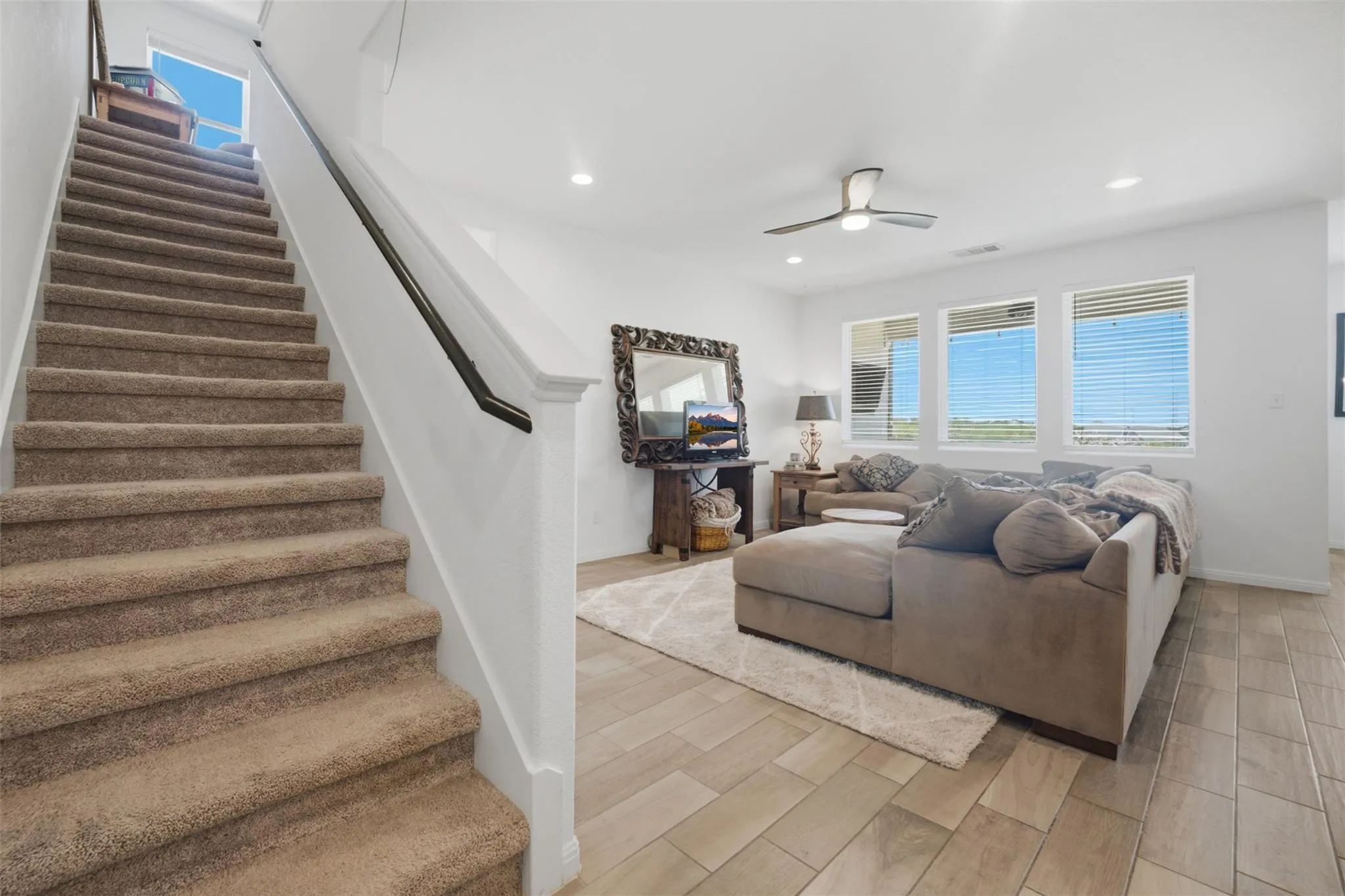 Photo 5 of 17732 ZINFANDEL DR