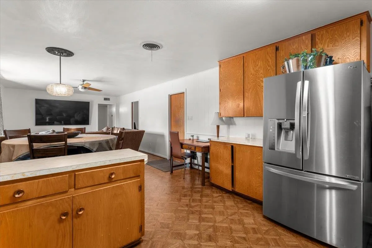 Photo 4 of 11901 OAK TRL